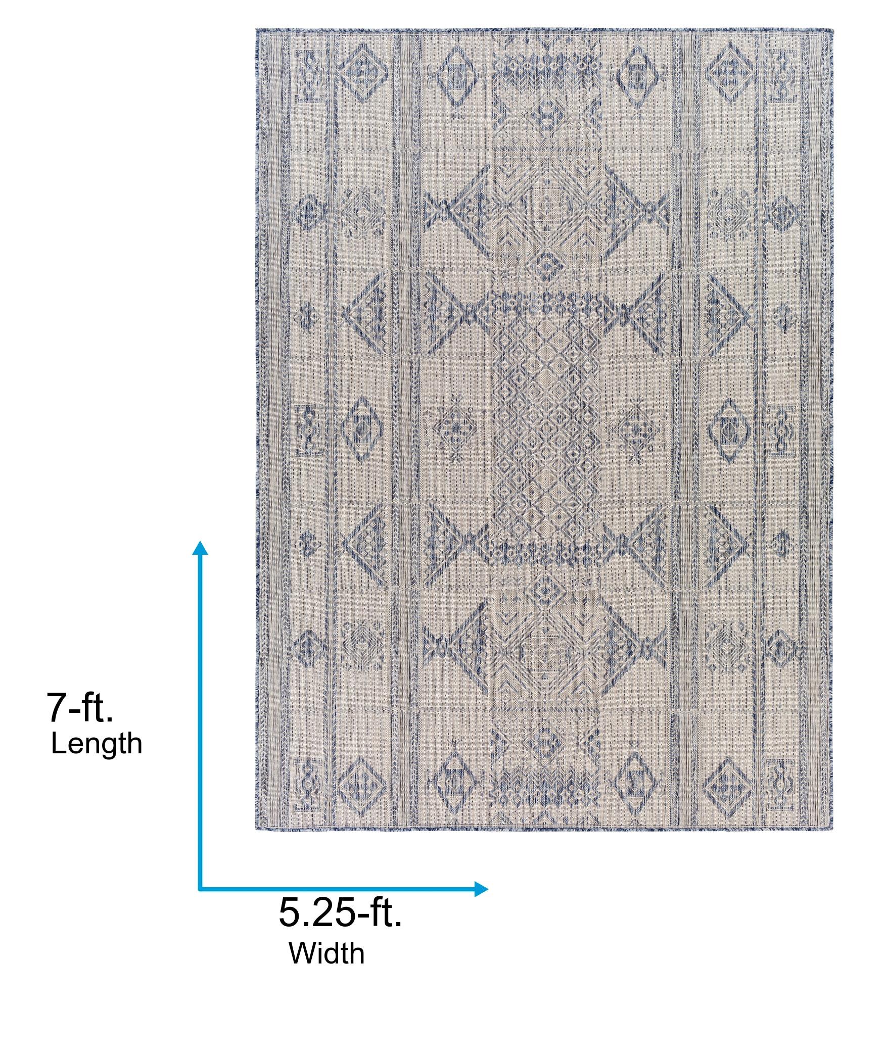 Yamina Indoor / Outdoor Rug - Blue / 5'3" x 7'