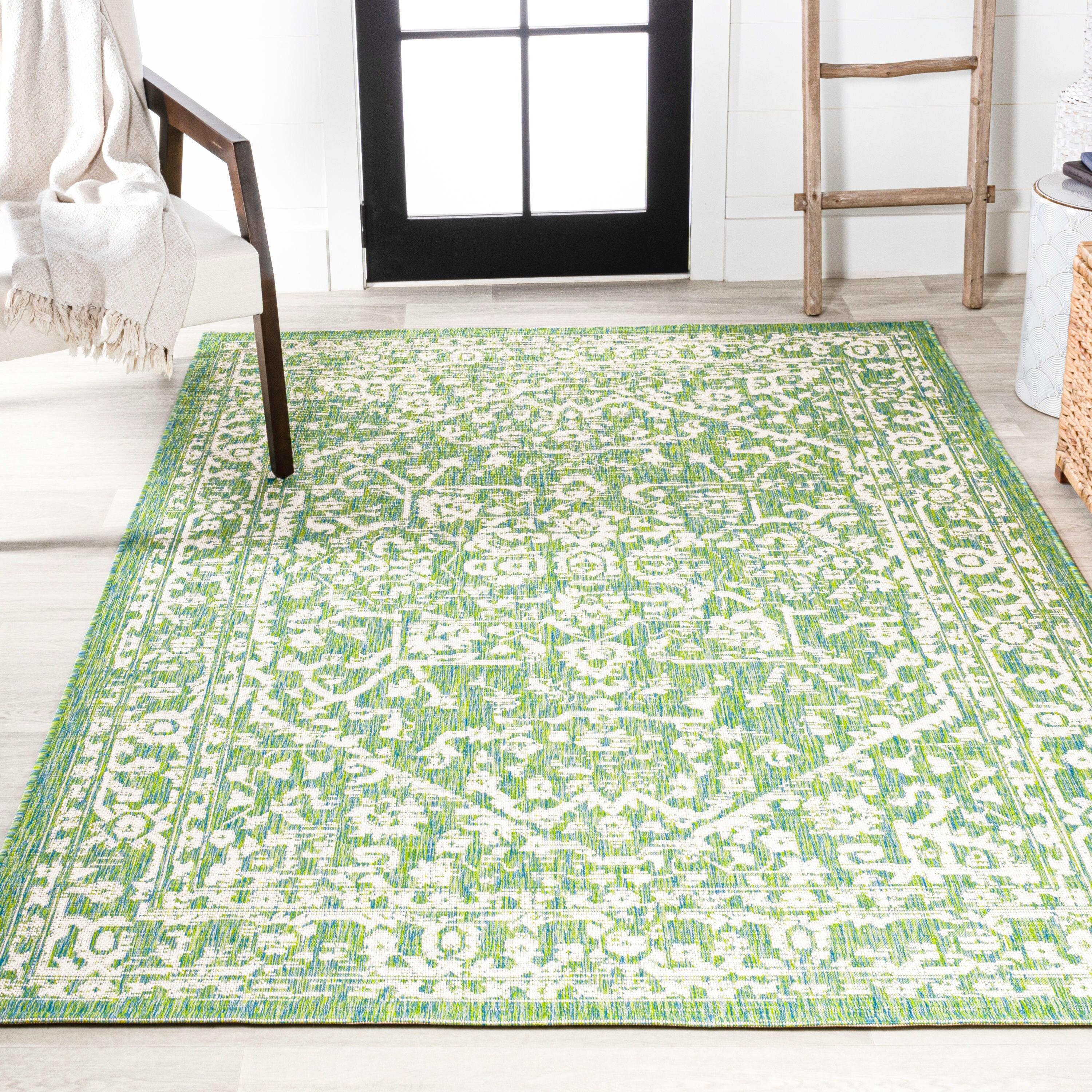 4' x 6' Malta Bohemian Medallion Textured Weave Indoor/Outdoor Area Rug, Cream/Green - JONATHAN Y