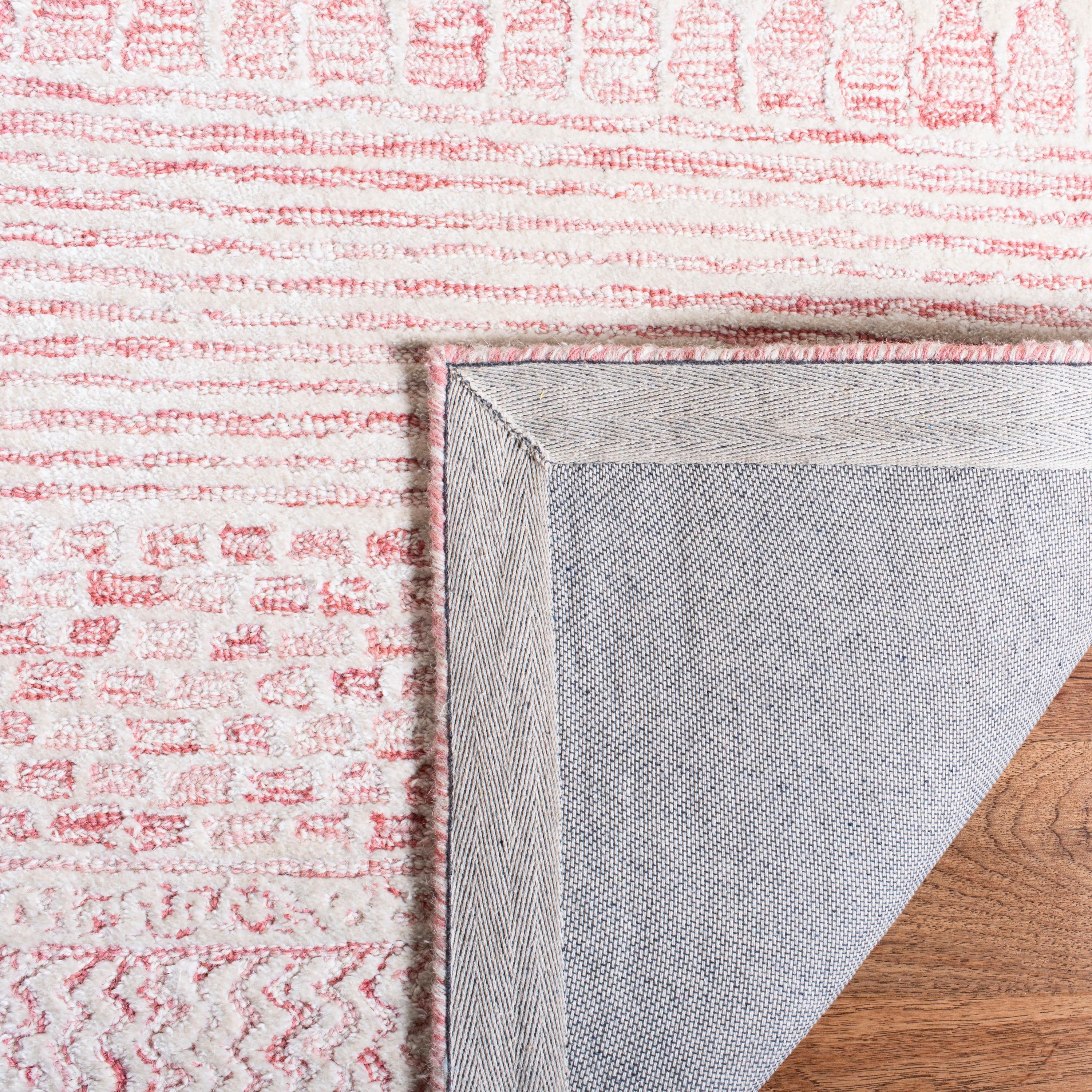 Glamour GLM538 Hand Tufted Indoor Area Rug - Light Pink/Ivory - 4'x6' - Safavieh