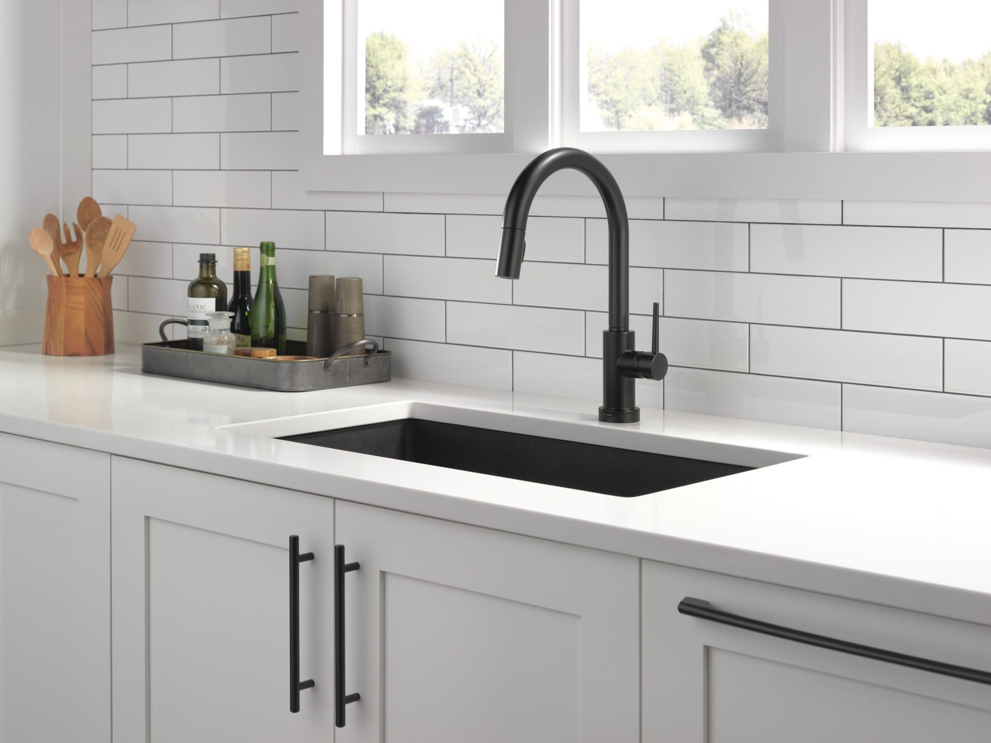 Trinsic Pull Down Sprayer Touch Kitchen Sink Faucet, Touch Control Kitchen Faucet