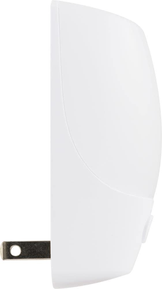 Energizer Manual LED Nightlight: Plug-In Wall Light with On/Off Switch, ETL Listed, 30,000 Hour Bulb Life, White