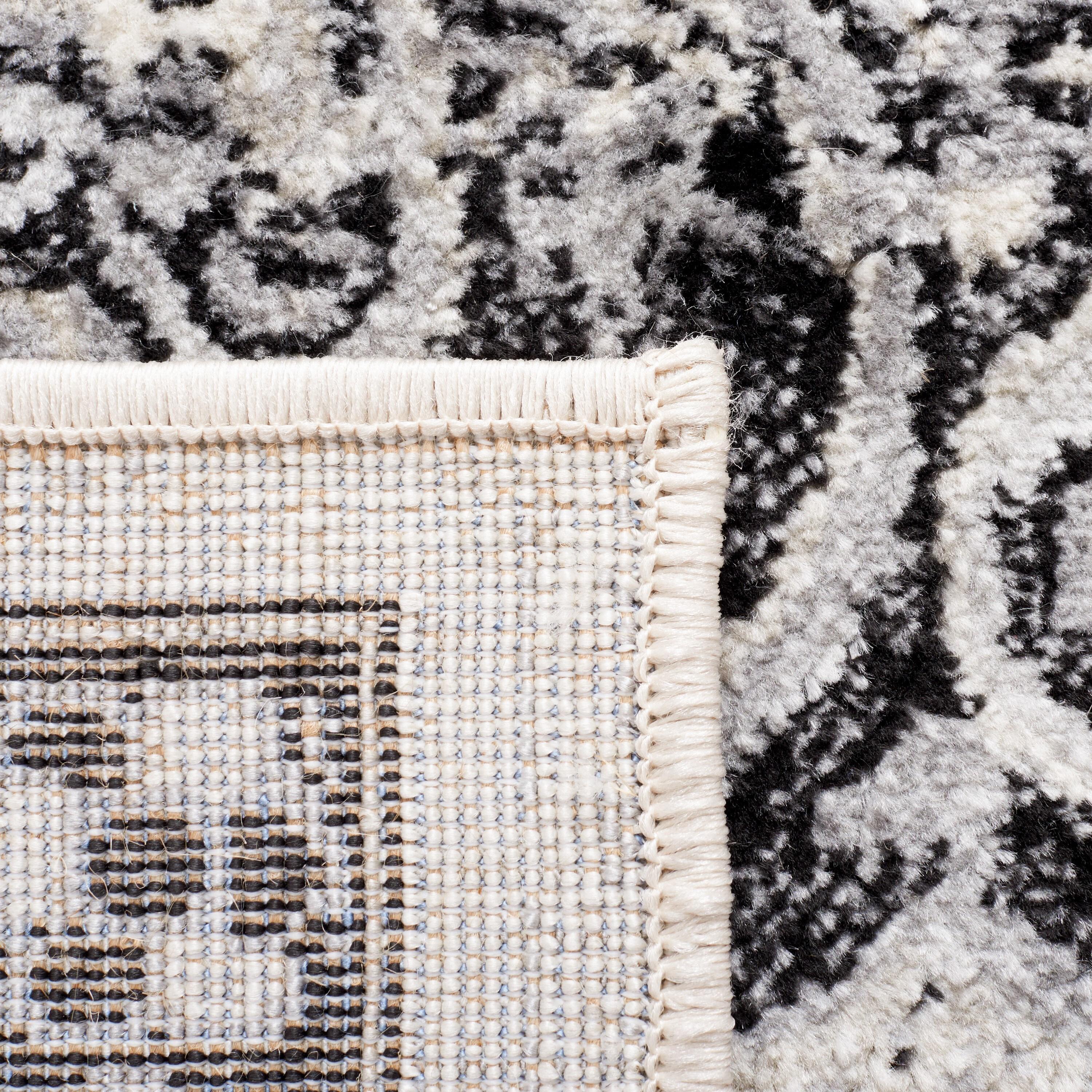 Brentwood BNT802 Power Loomed Area Rug - Ivory/Black - 6'x9' - Safavieh.