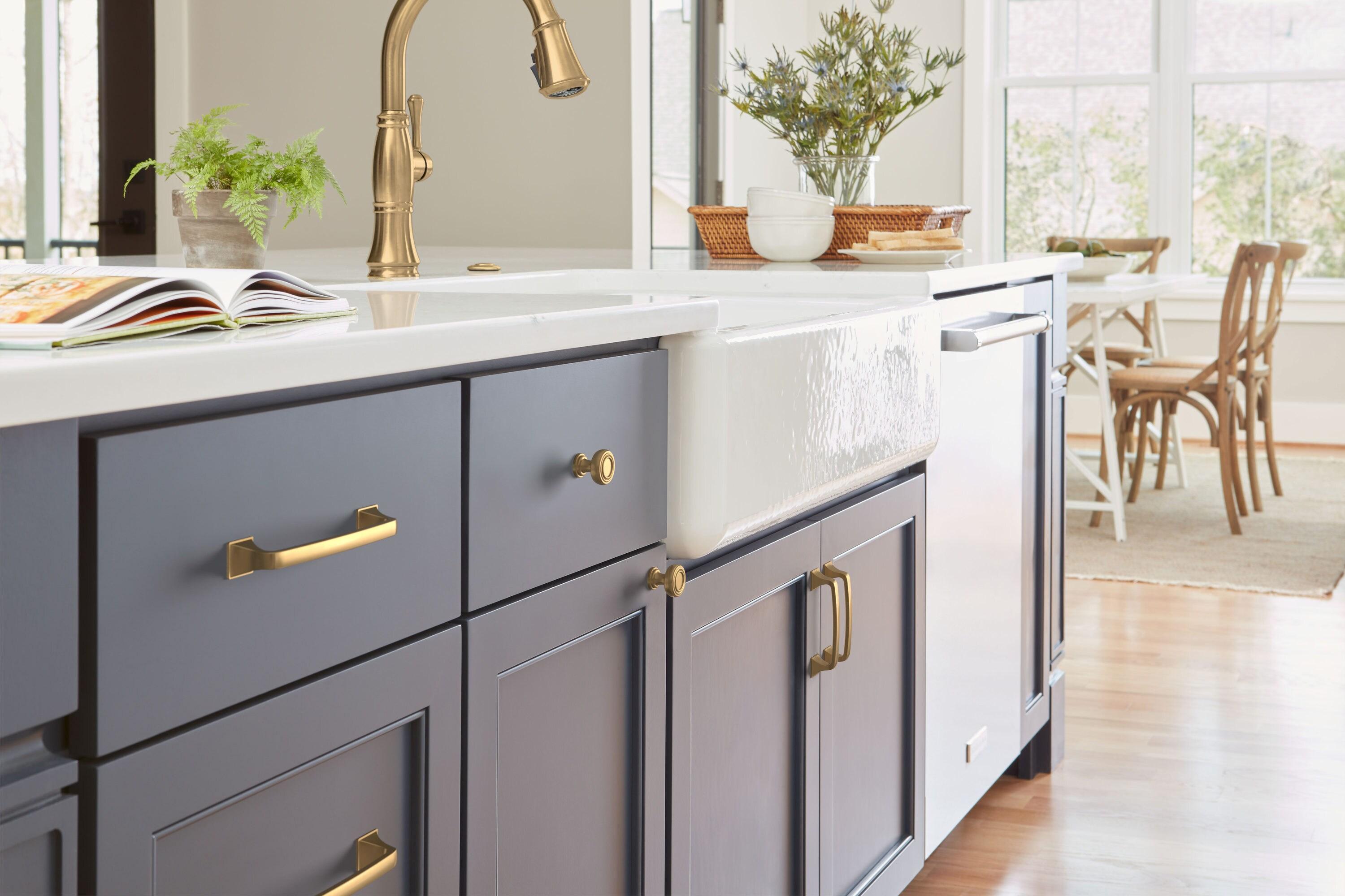 Ville 1 1/8" Diameter Round Knob