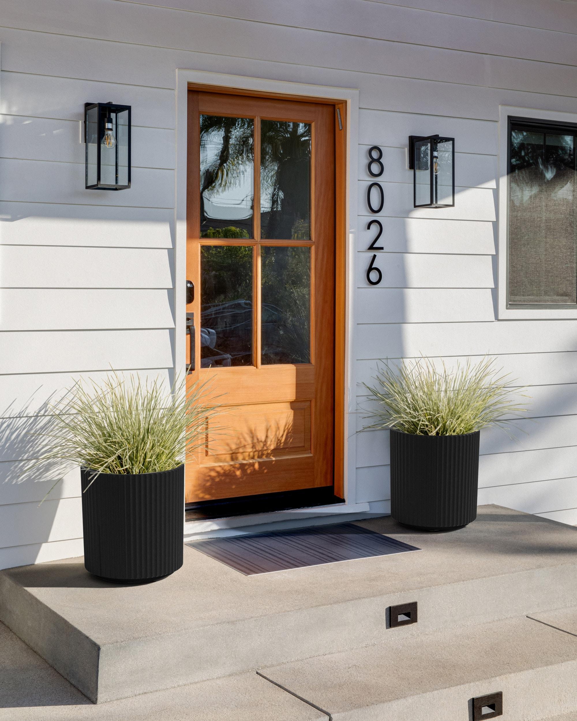 Demi Series Round Planter