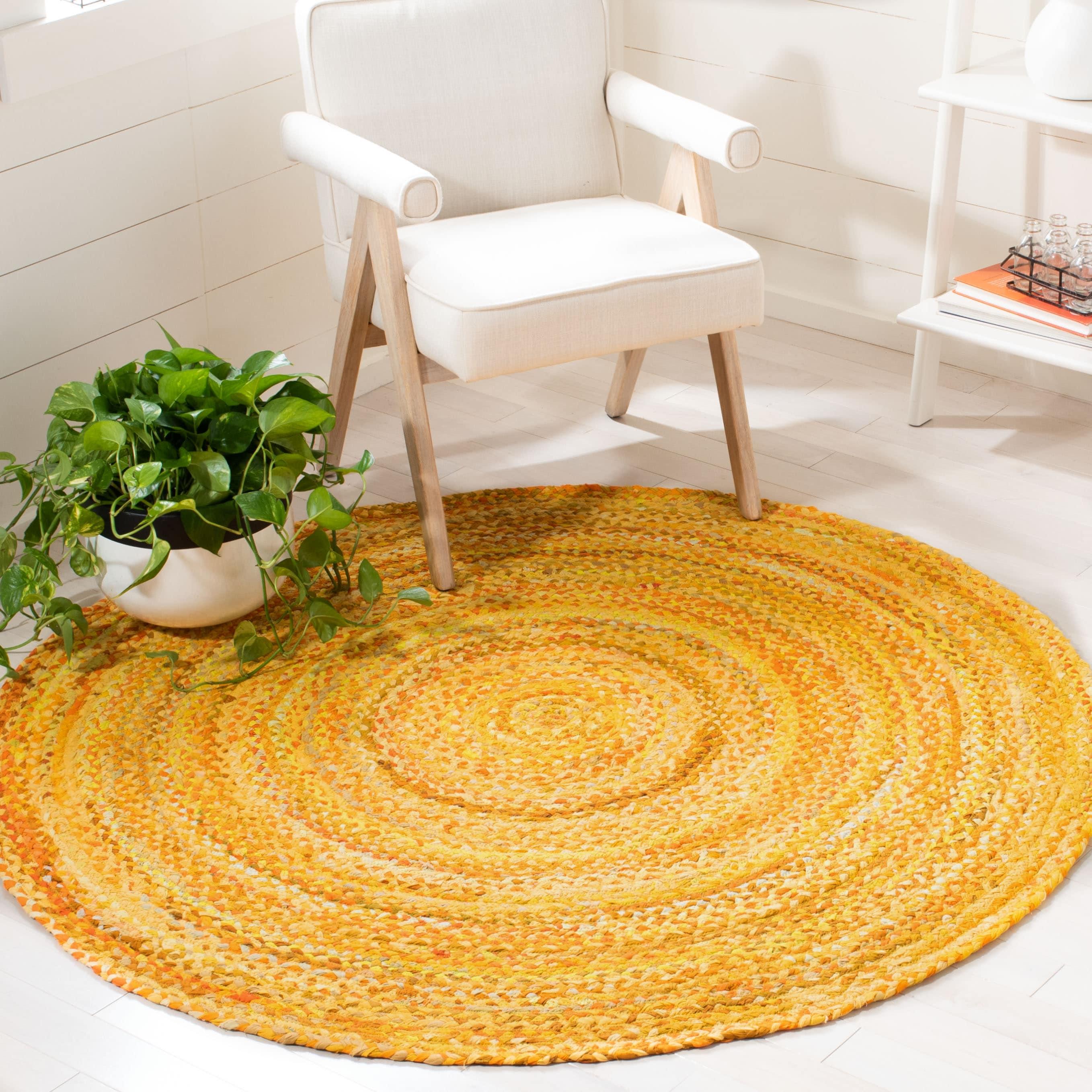 Braided BRD452 Hand Woven Indoor Area Rug - Gold - 5' Round - Safavieh