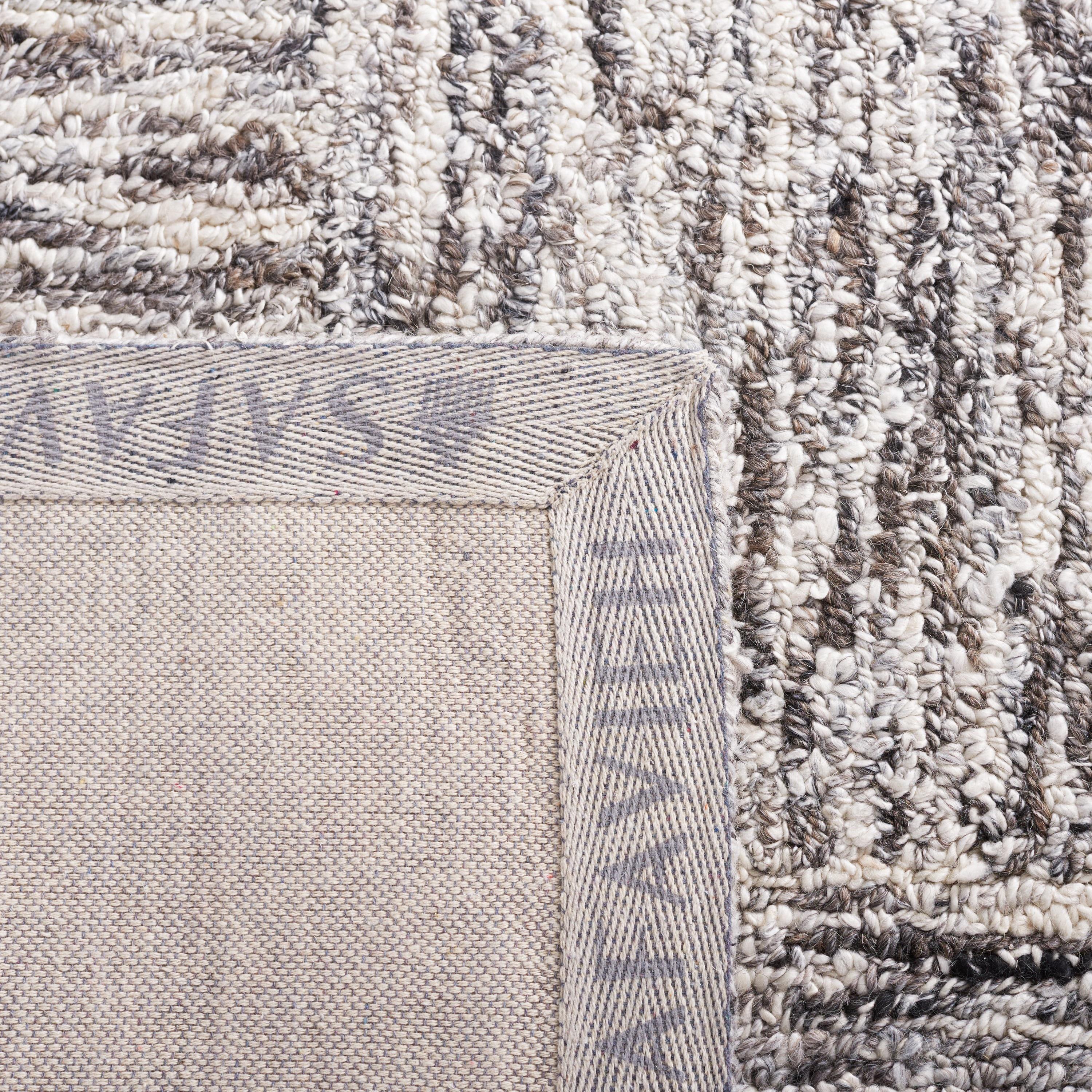 Abstract ABT601 Hand Tufted Runner Rug - Ivory/Charcoal - 2'3"x8' - Safavieh .