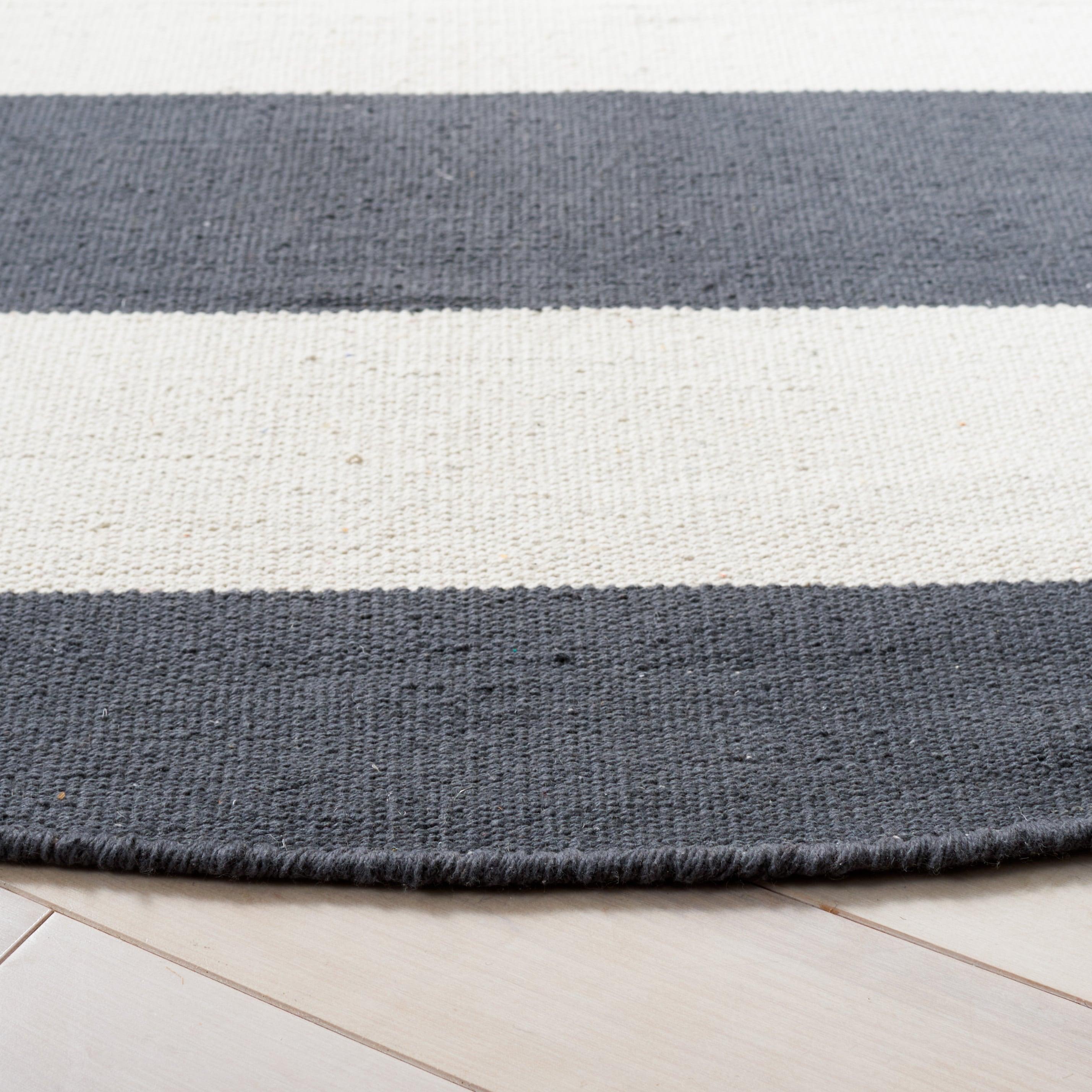Montauk MTK712 Hand Woven Indoor Area Rug - Grey/Ivory - 6' Round - Safavieh
