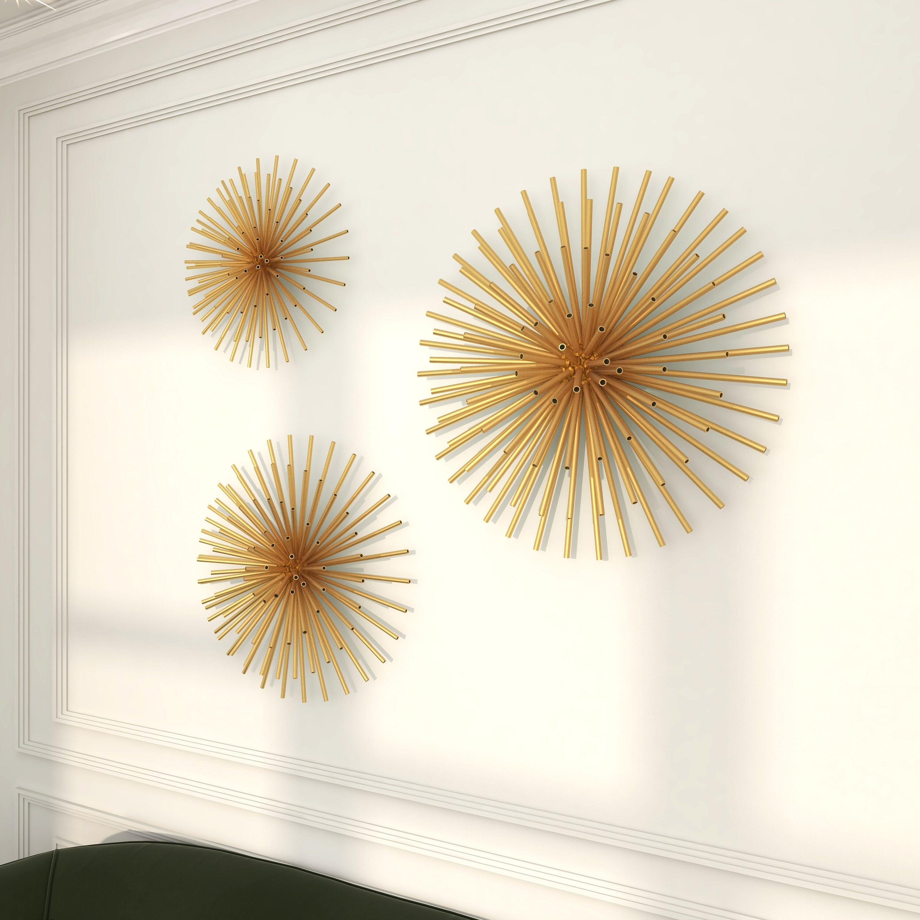 DecMode Contemporary Gold Metal 3D Starburst Wall Décor, Set of 3 16", 20", 24"D