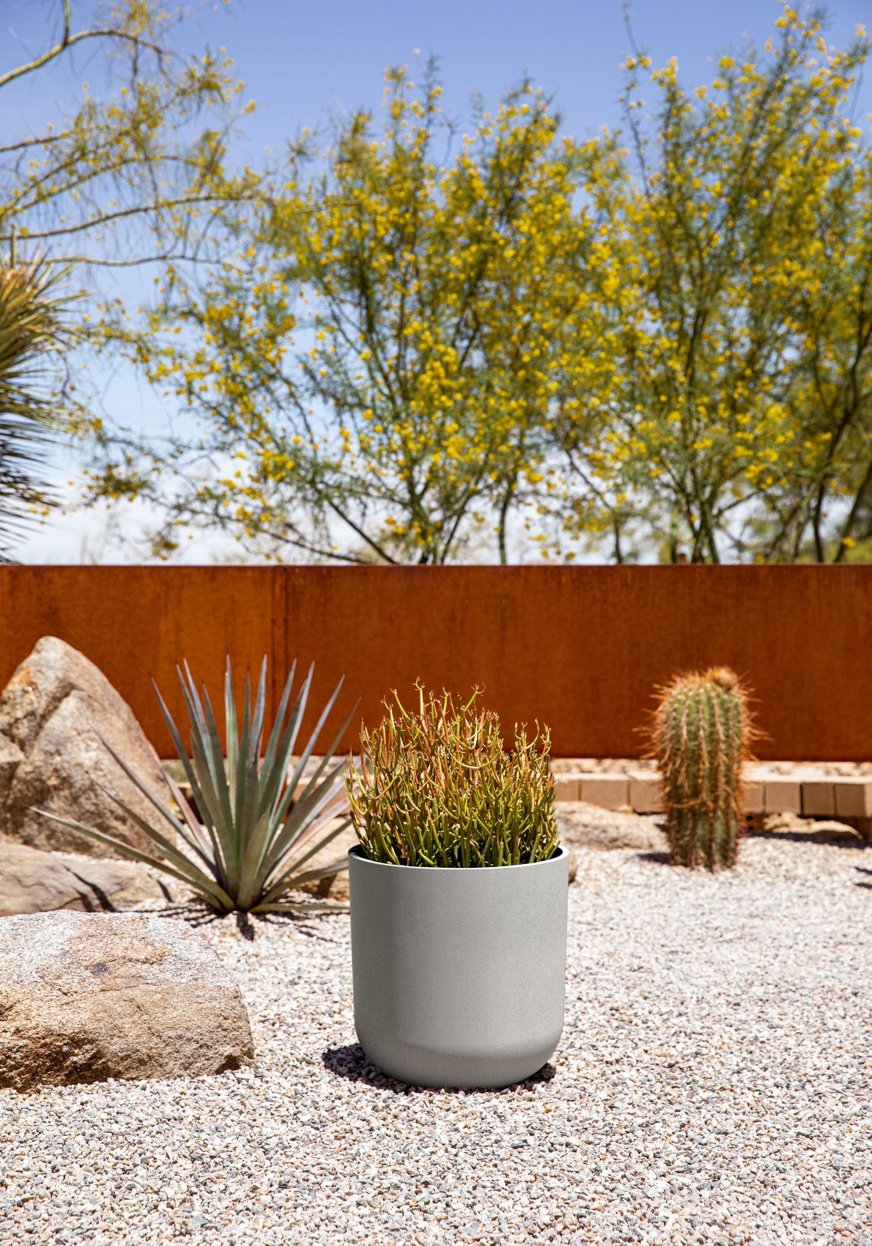 Mason Series Kona Planter