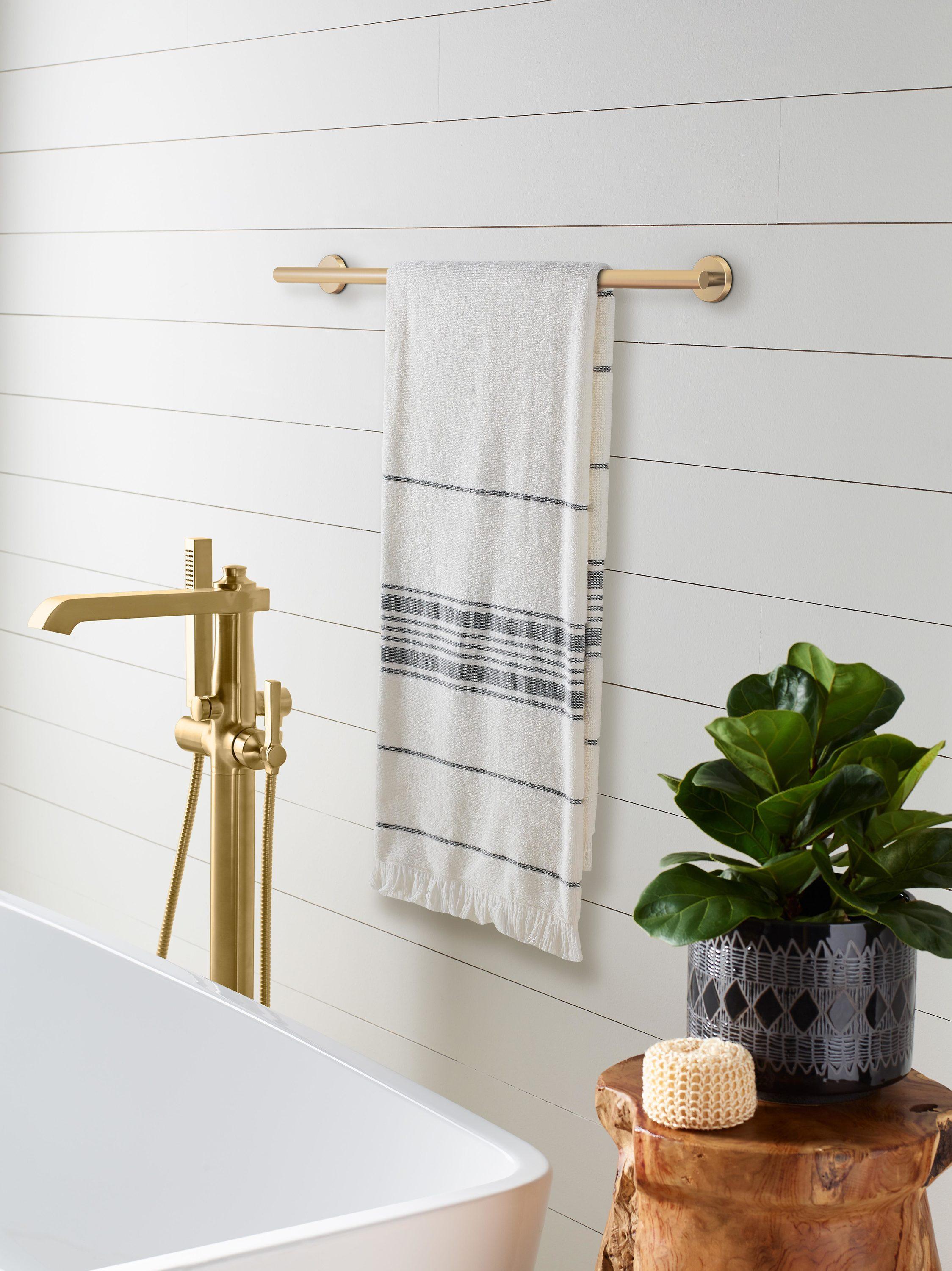 Amerock Arrondi Champagne Bronze 24 inch (610mm) Towel Bar
