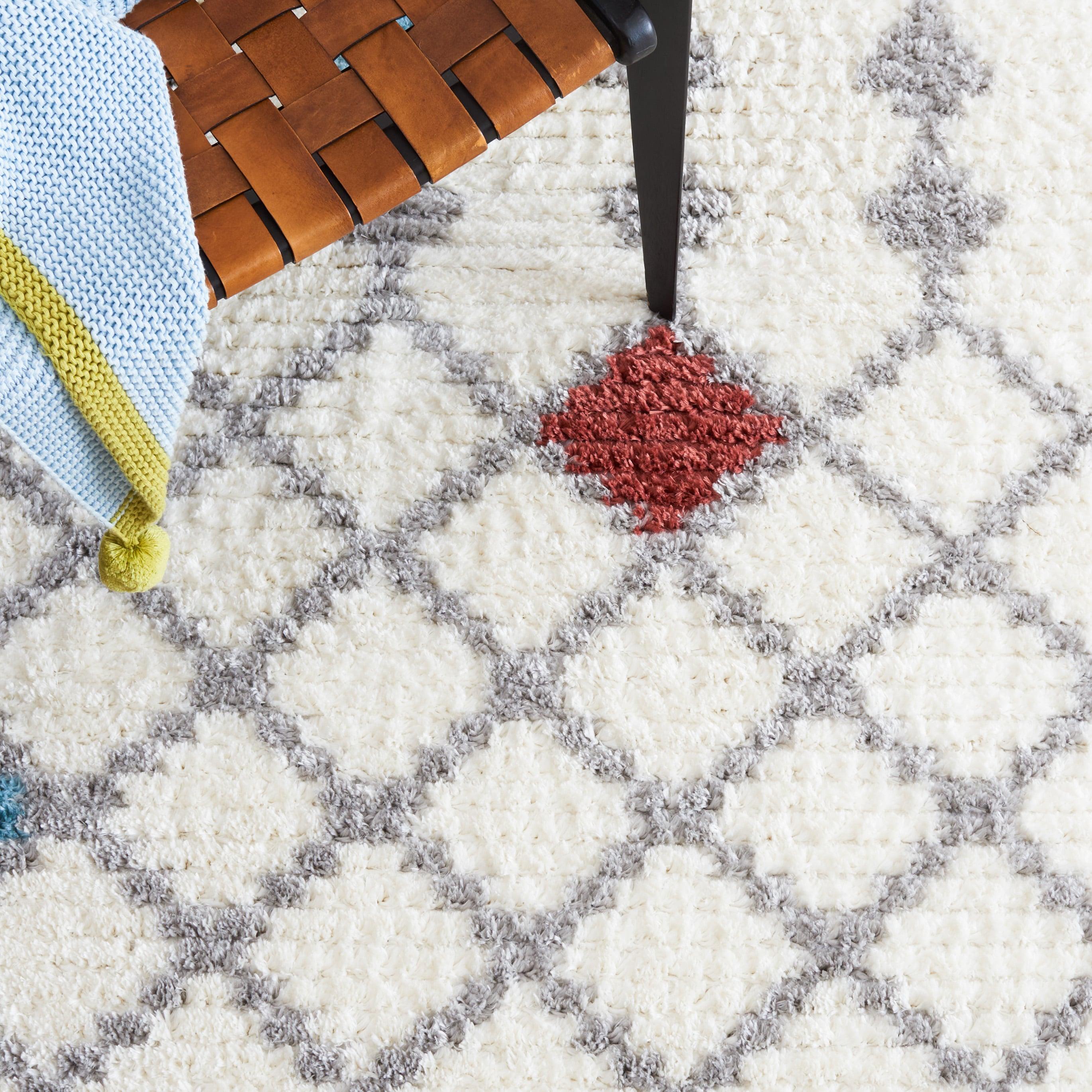 Marrakesh MRK312 Power Loomed Area Rug - Ivory/Gray - 5'5"x7'7" - Safavieh.