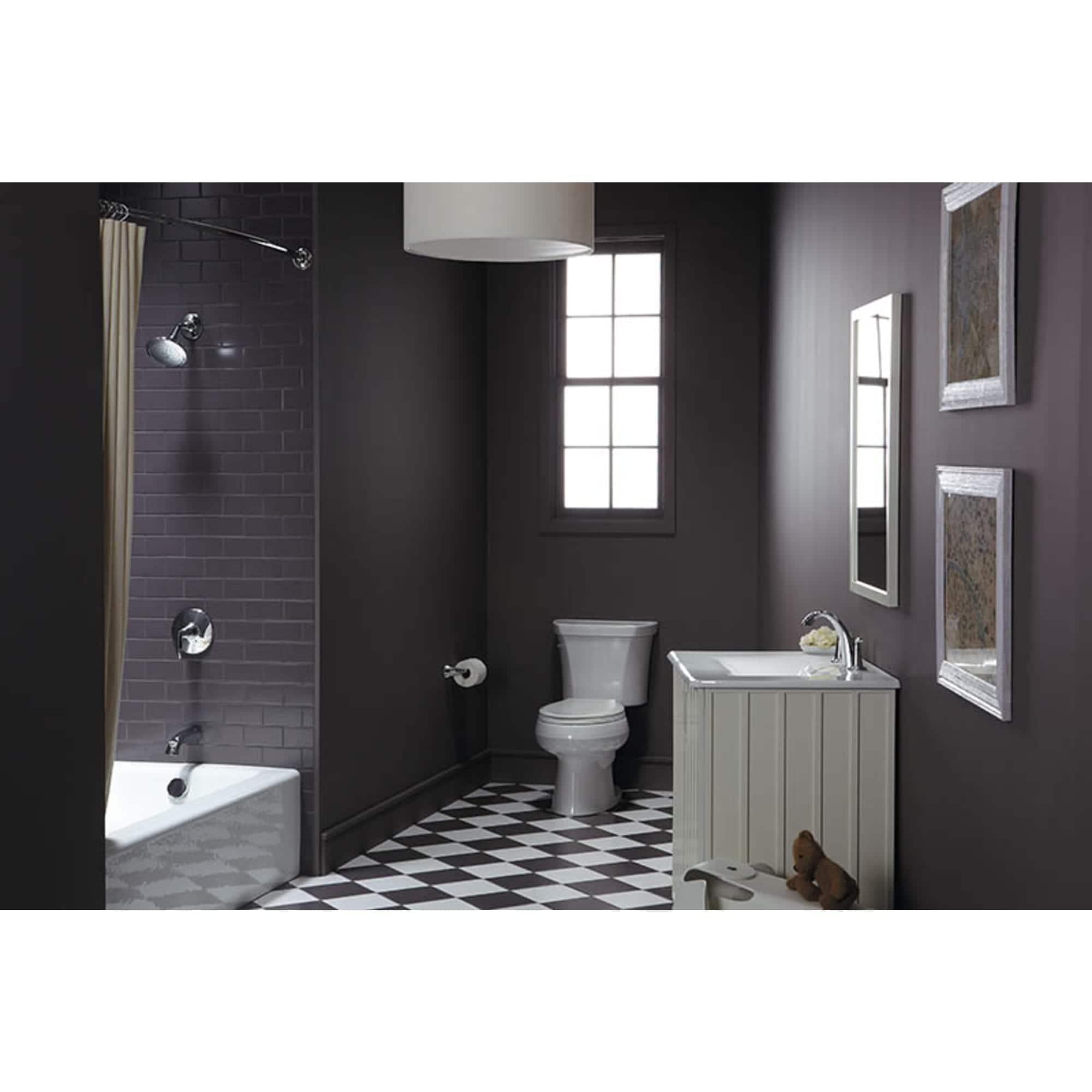 Highline Elongated Two-Piece toilet