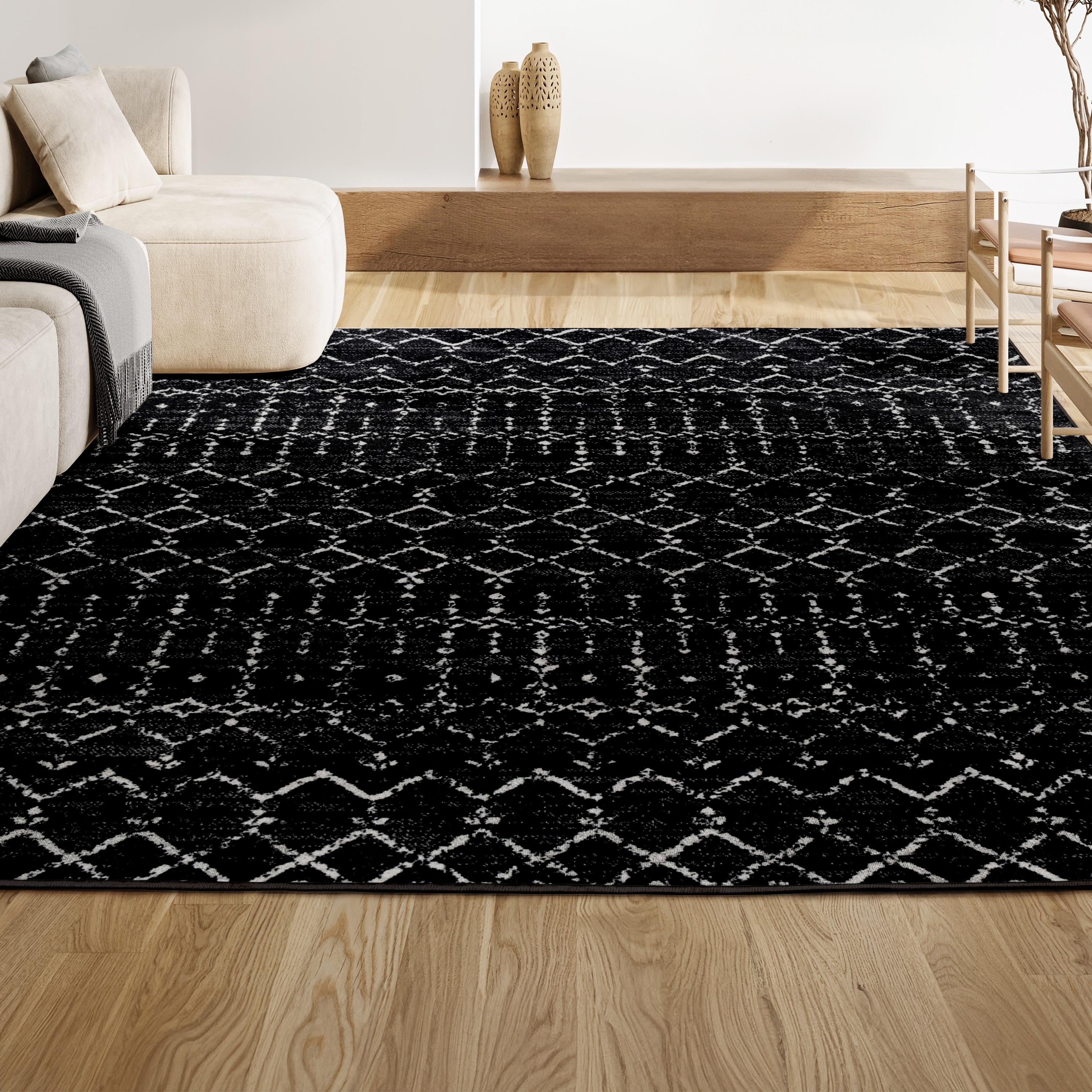 JONATHAN Y Moroccan HYPE Boho Vintage Diamond Black/Ivory 3 ft. x 5 ft. Area Rug