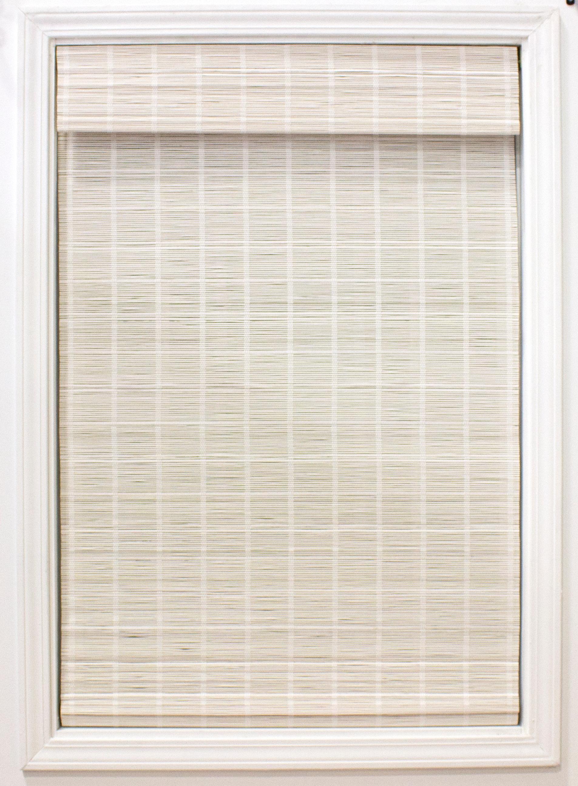 Radiance Bayshore 46-in Cordless White Roman Shade