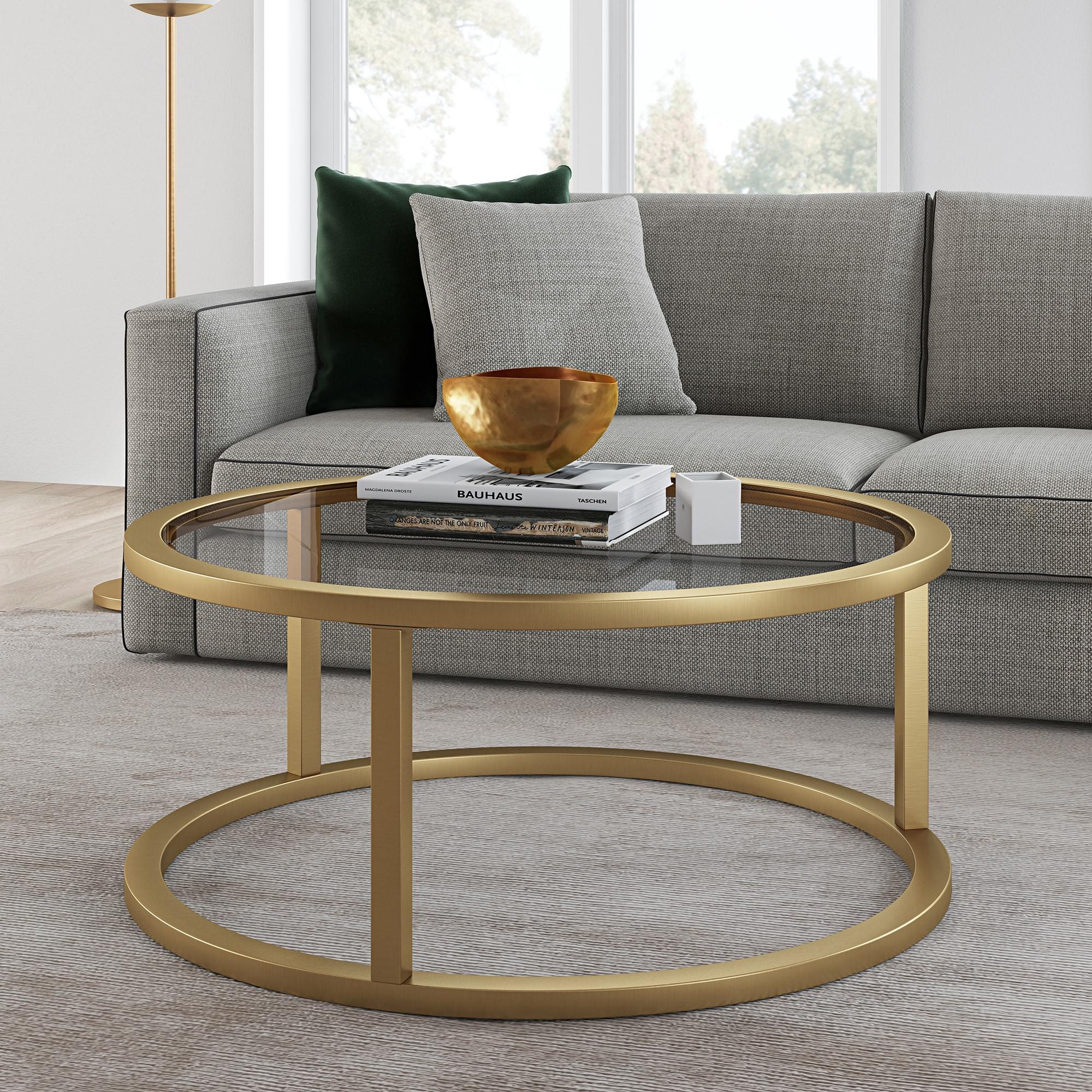 Evelyn&Zoe Metal Round Pedastal Base Coffee Table in Gold and Brass Finish