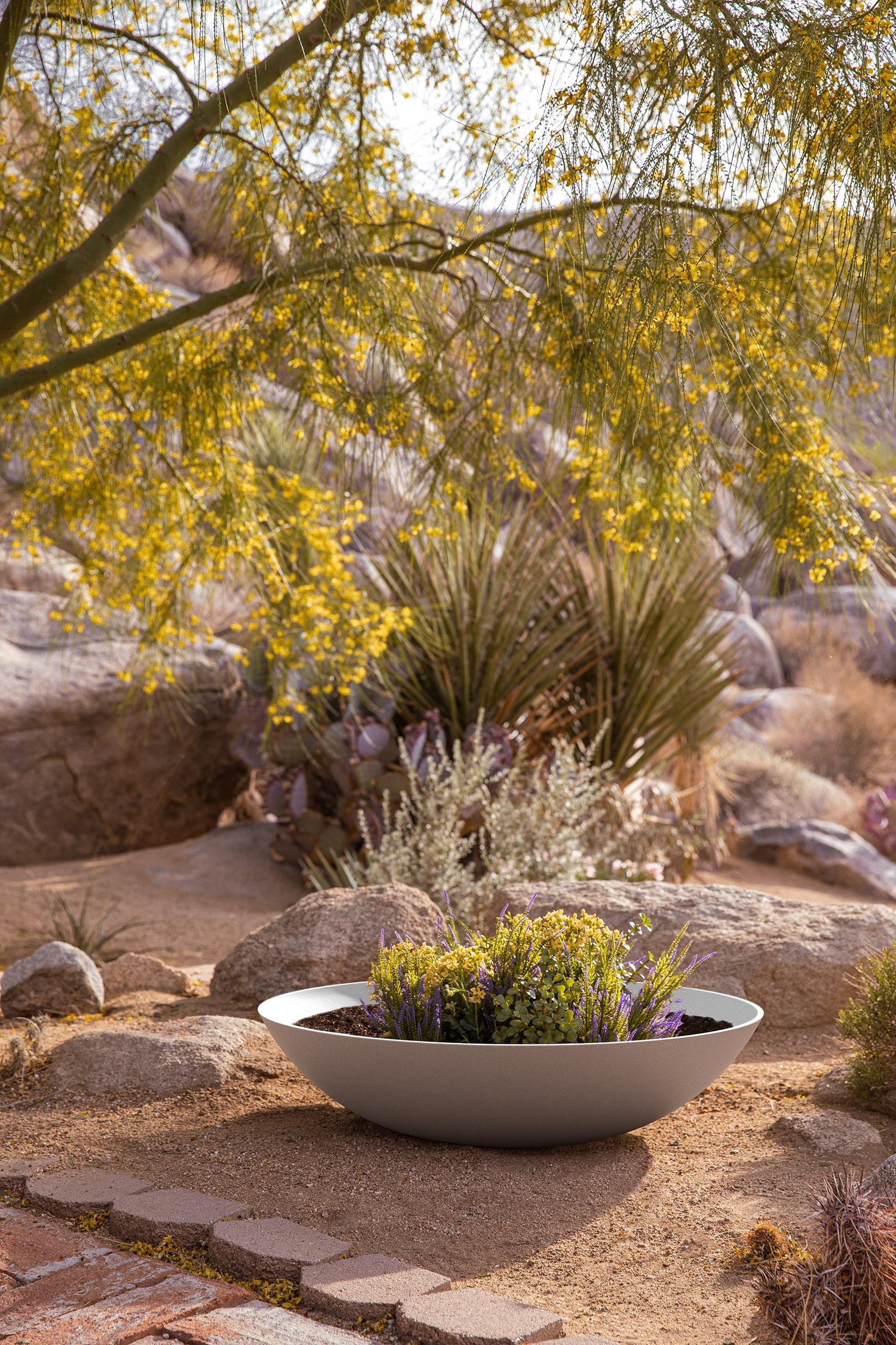 Veradek Mason Series Lane Bowl 32" Plastic-Stone Planter 2-Pack White