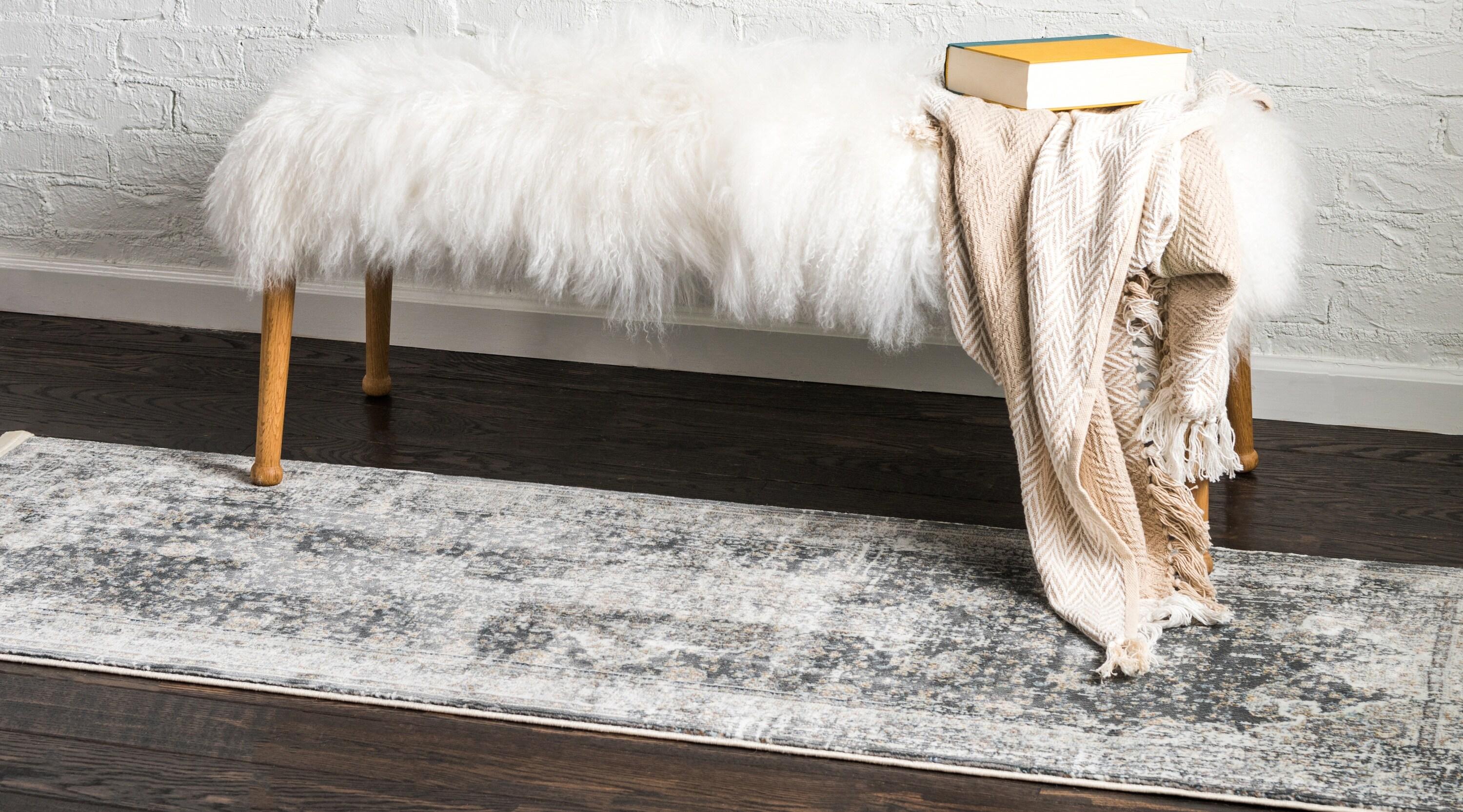 Baracoa La Cabana Dark Gray 2' 2 x 6' 0 Runner Rug