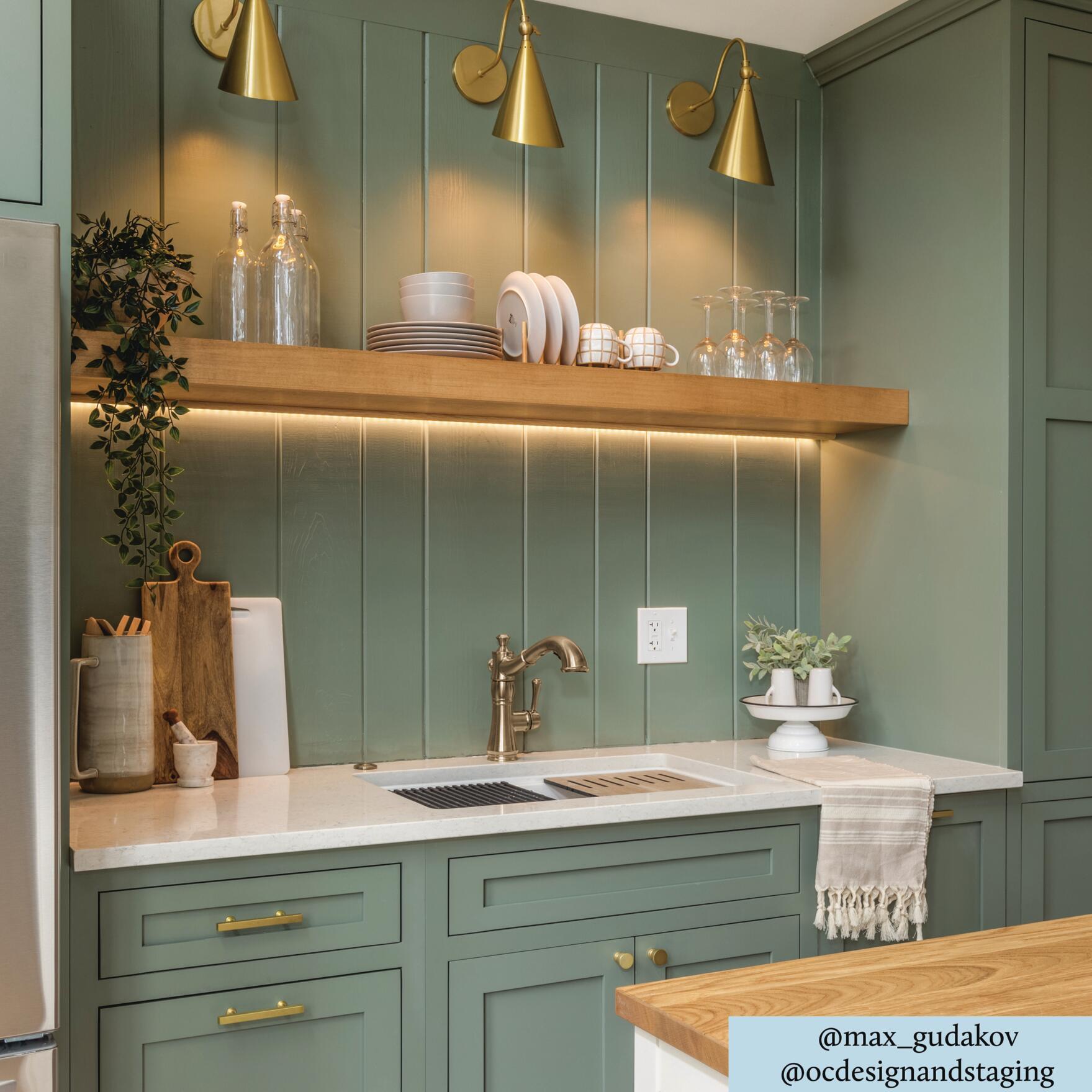 Delta Cassidy Bar / Prep Faucet