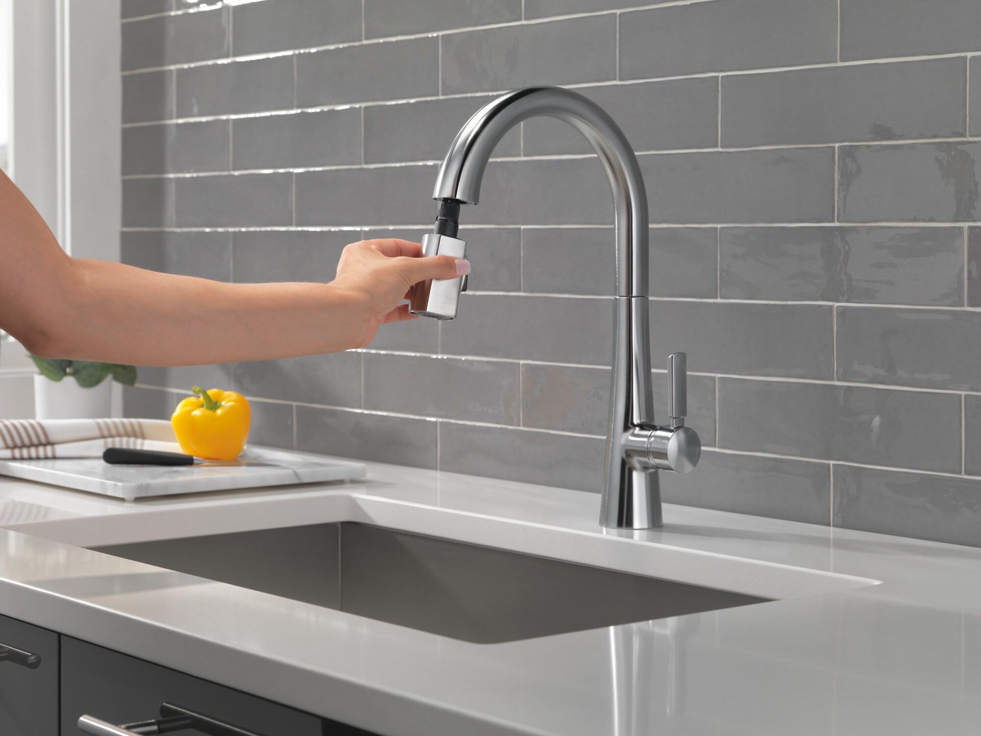 Monrovia Pull Down Single Handle Kitchen Faucet