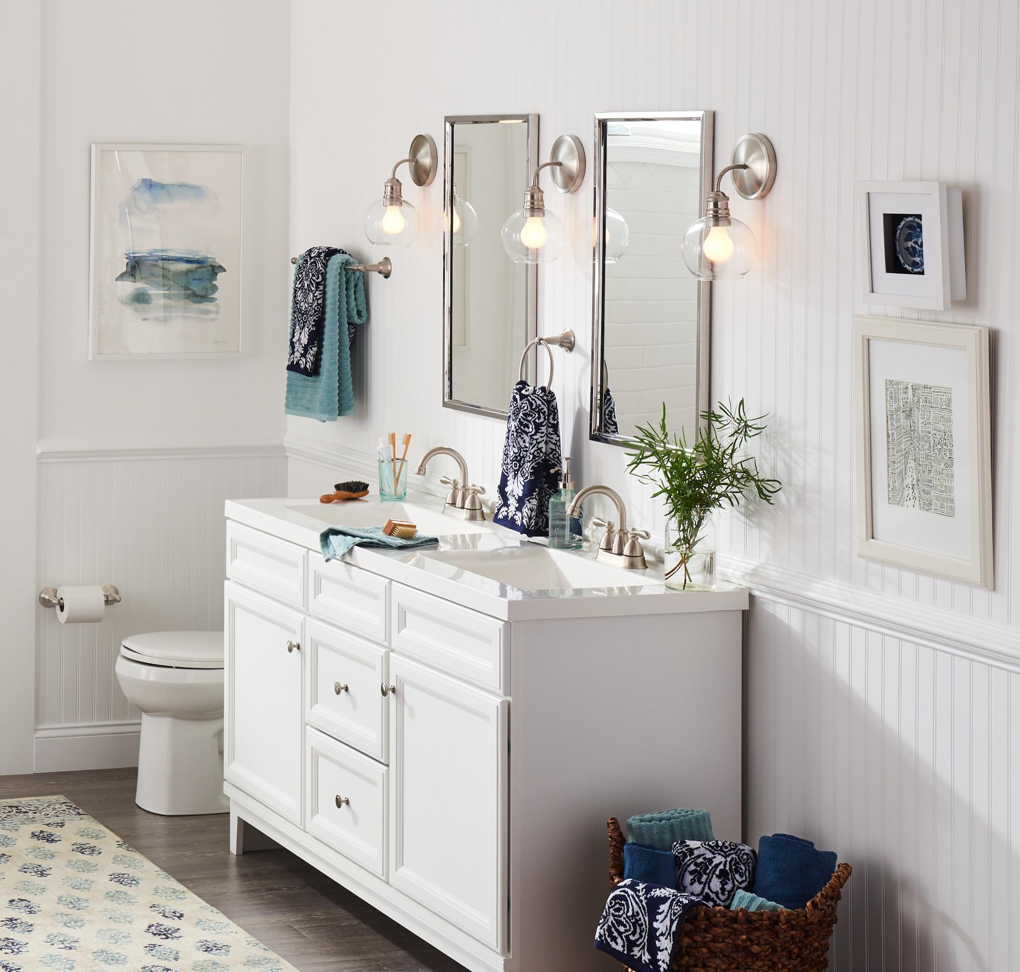 Moen Moen Banbury 4 in. Centerset Double Handle Bathroom Faucet 84943SRN