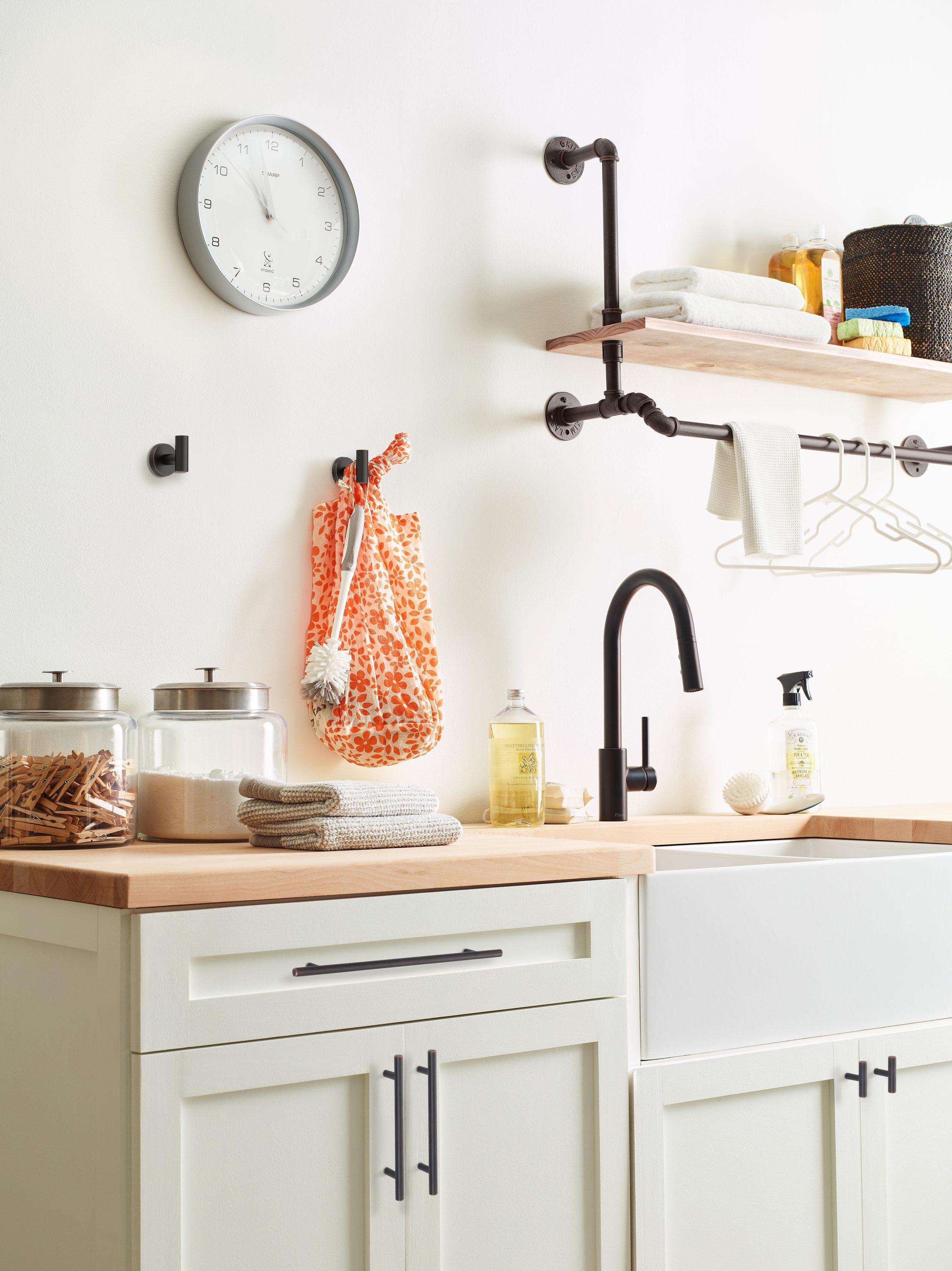 Arrondi™ Wall Mounted Robe Hook