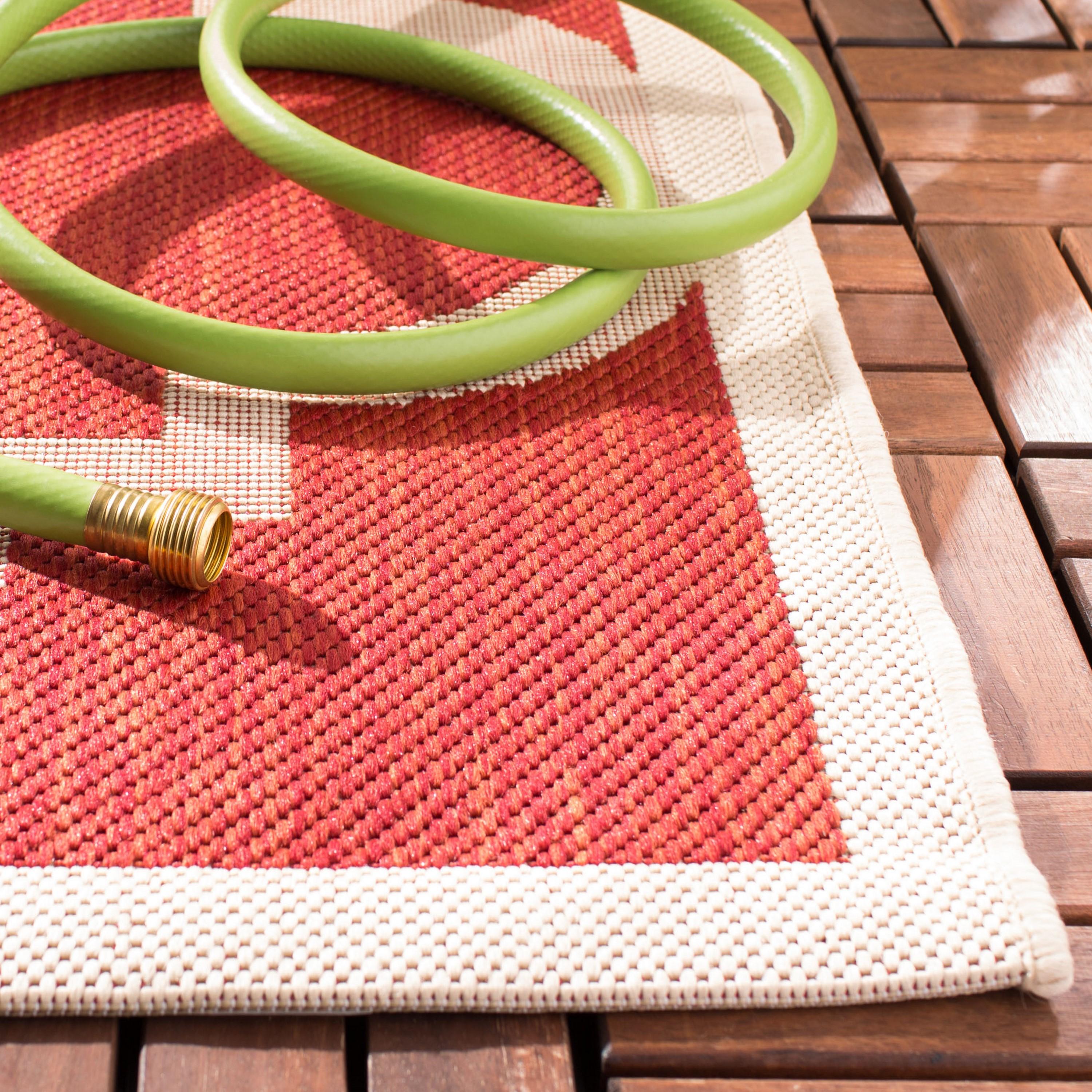 Courtyard CY6243 Power Loomed Indoor and Outdoor Accent Rug - Red - 2'7"x5' - Safavieh