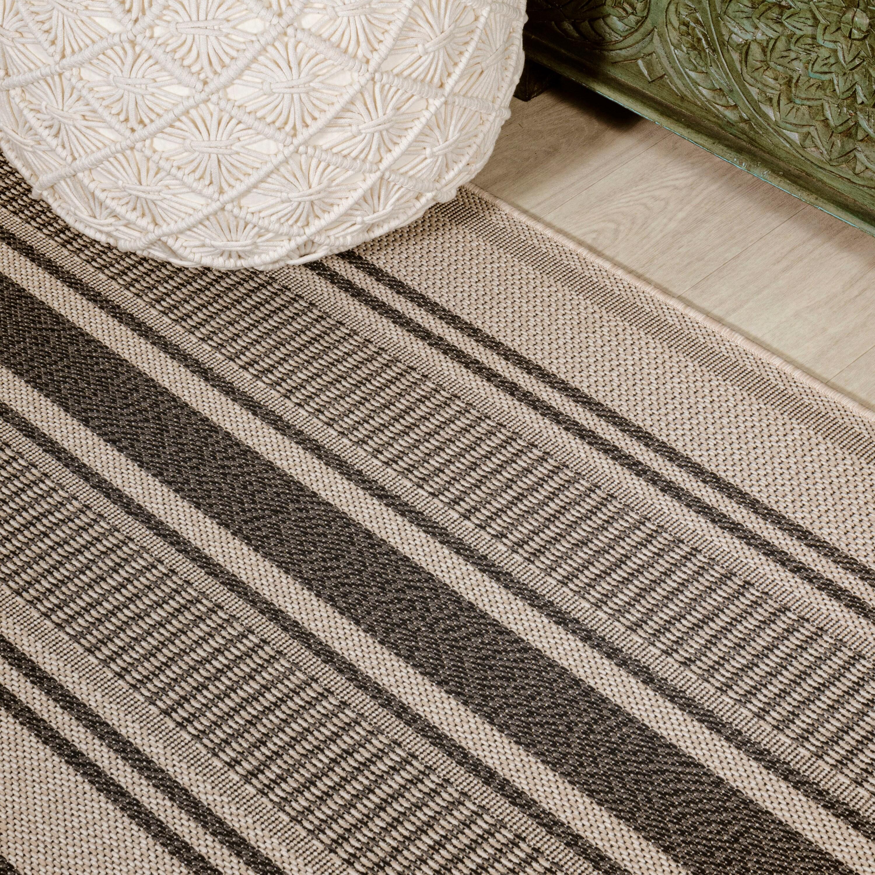 3' x 5' Haynes Modern Double Stripe Indoor/Outdoor Area Rug, Black/Beige - JONATHAN Y