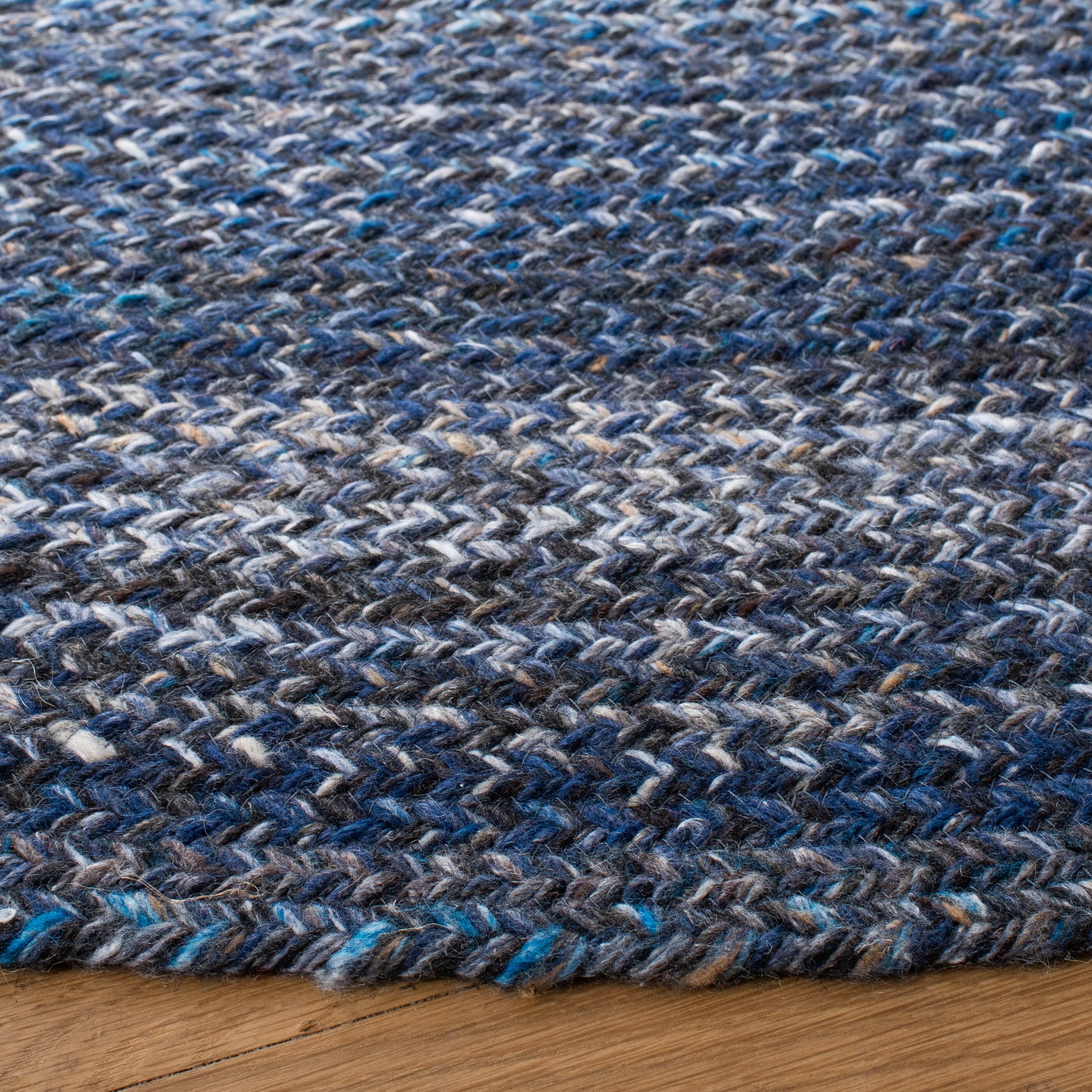 Braided BRD851 Hand Braided Area Rug - Navy - 6' Round - Safavieh.