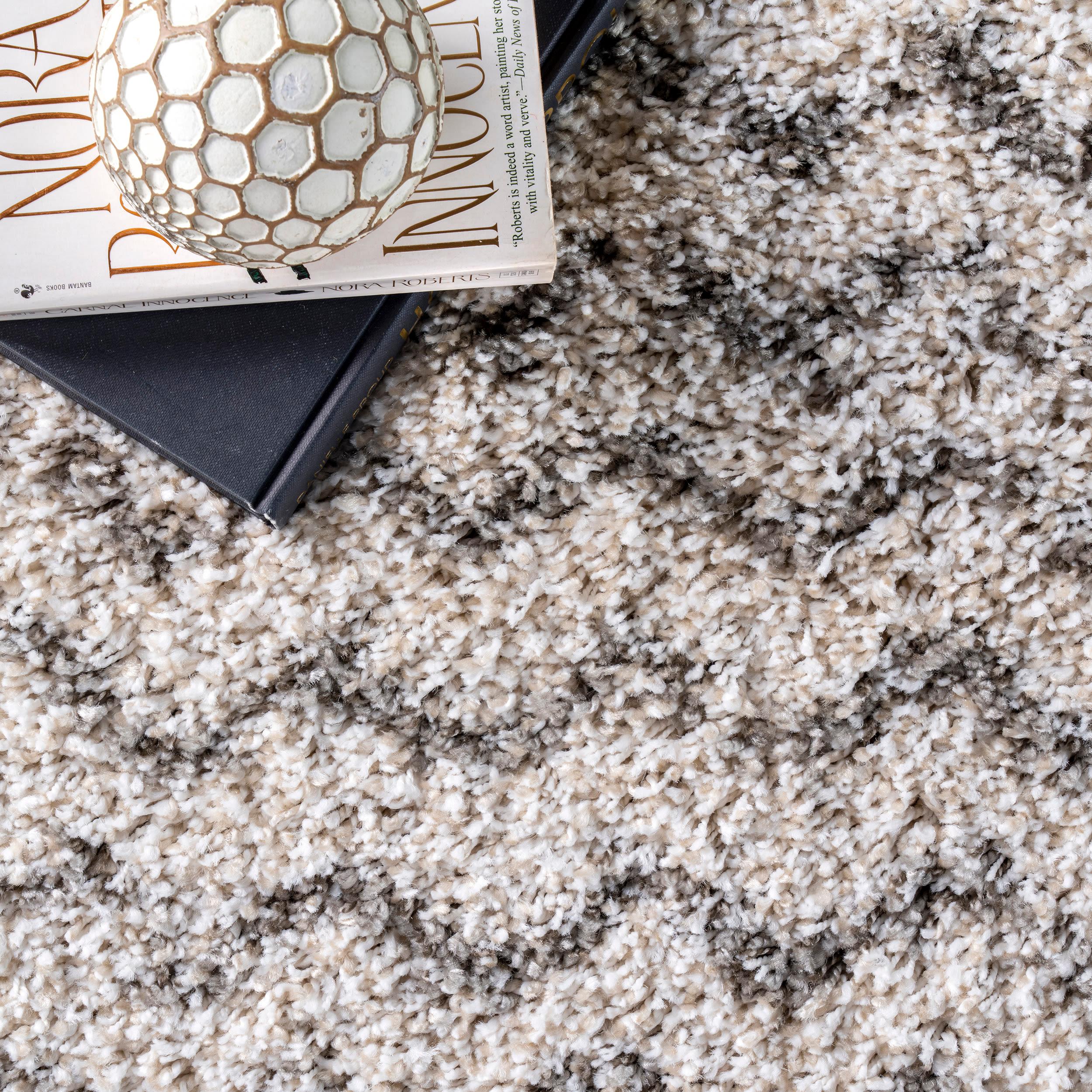 Cuellar Chevron Shag Ivory 9 ft. x 12 ft. Area Rug