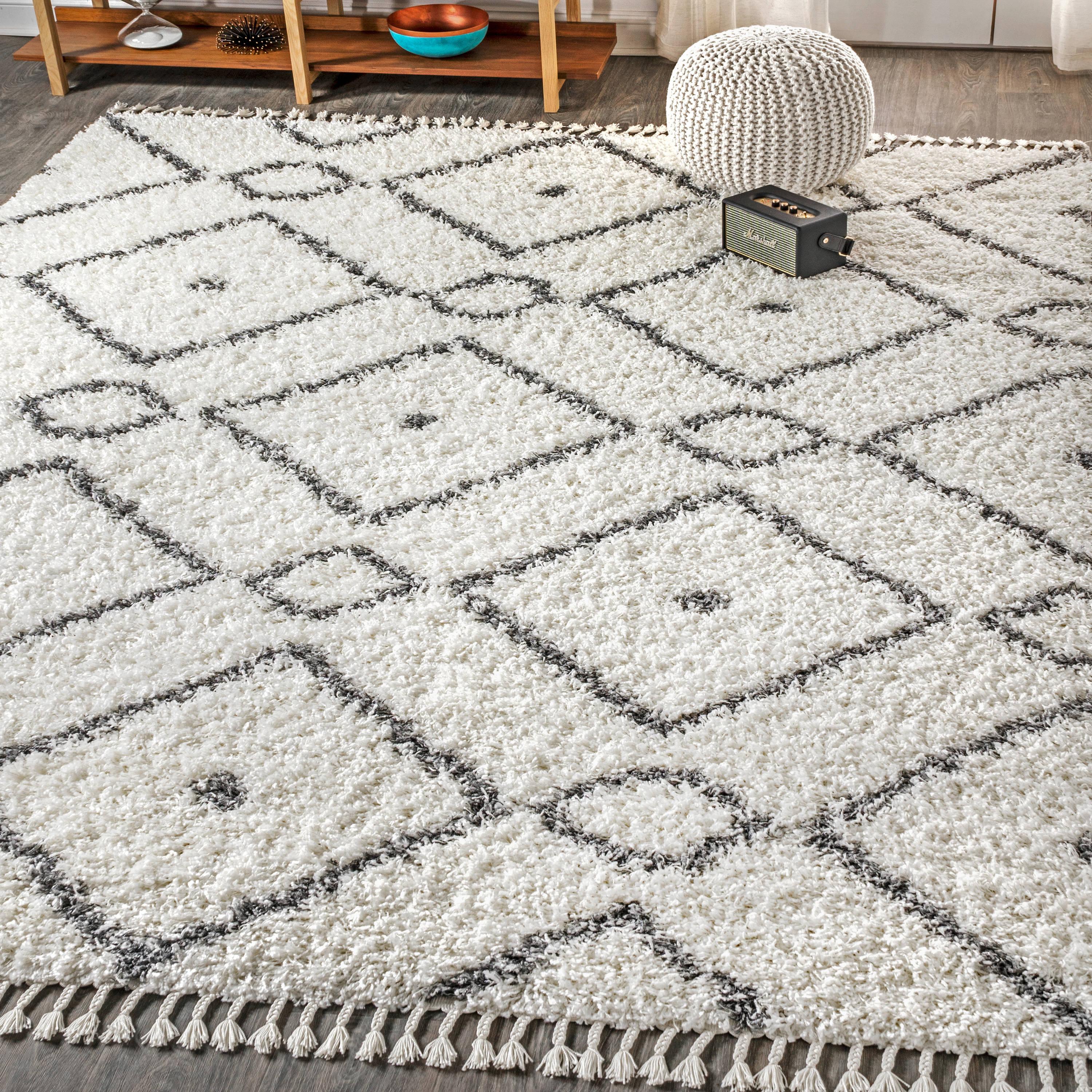 3'x5' Mercer Shag Plush Tassel Moroccan Diamond Area Rug, Cream/Grey - JONATHAN Y