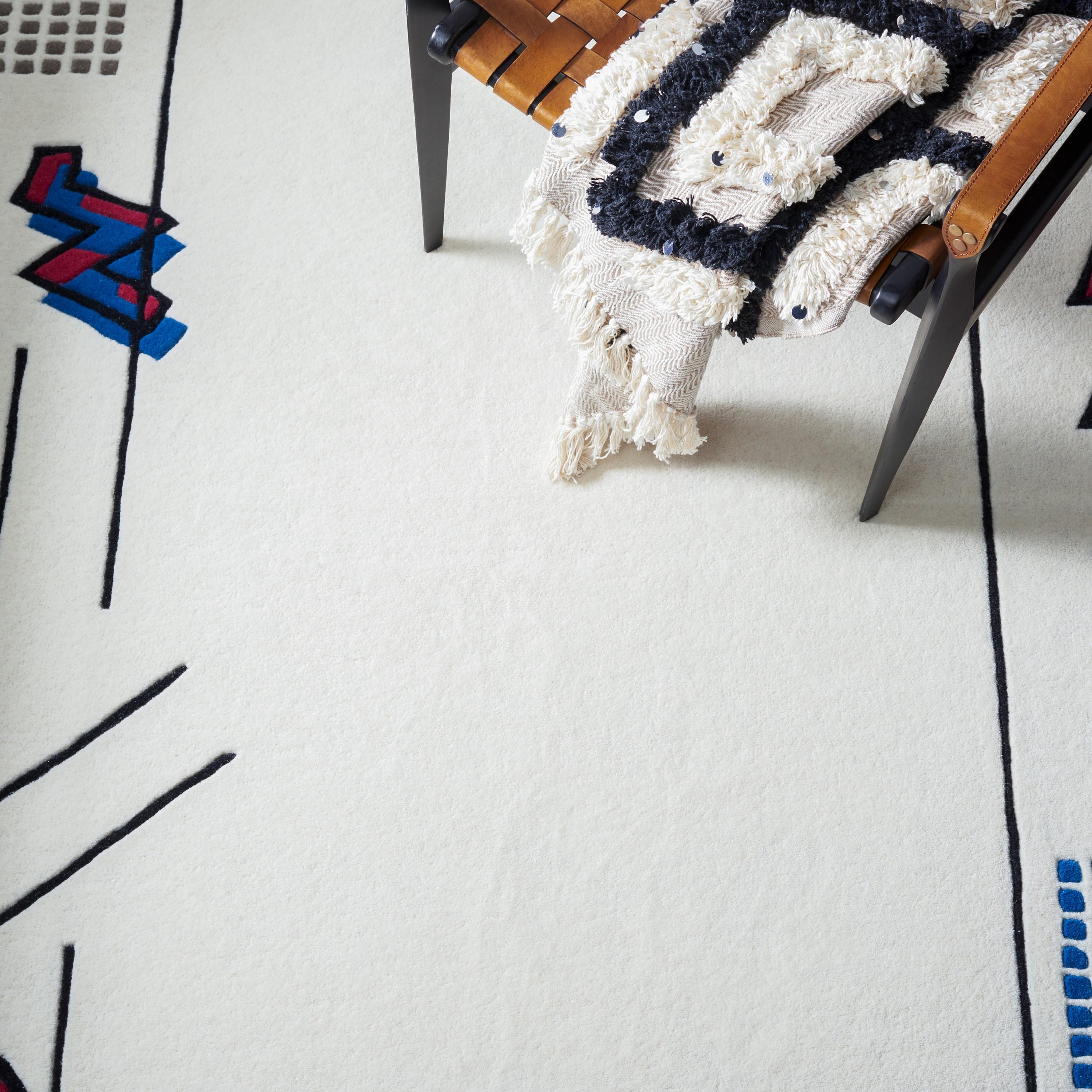 Fifth Avenue FTV125 Hand Tufted Area Rug - Ivory/Blue - 5'x8' - Safavieh.