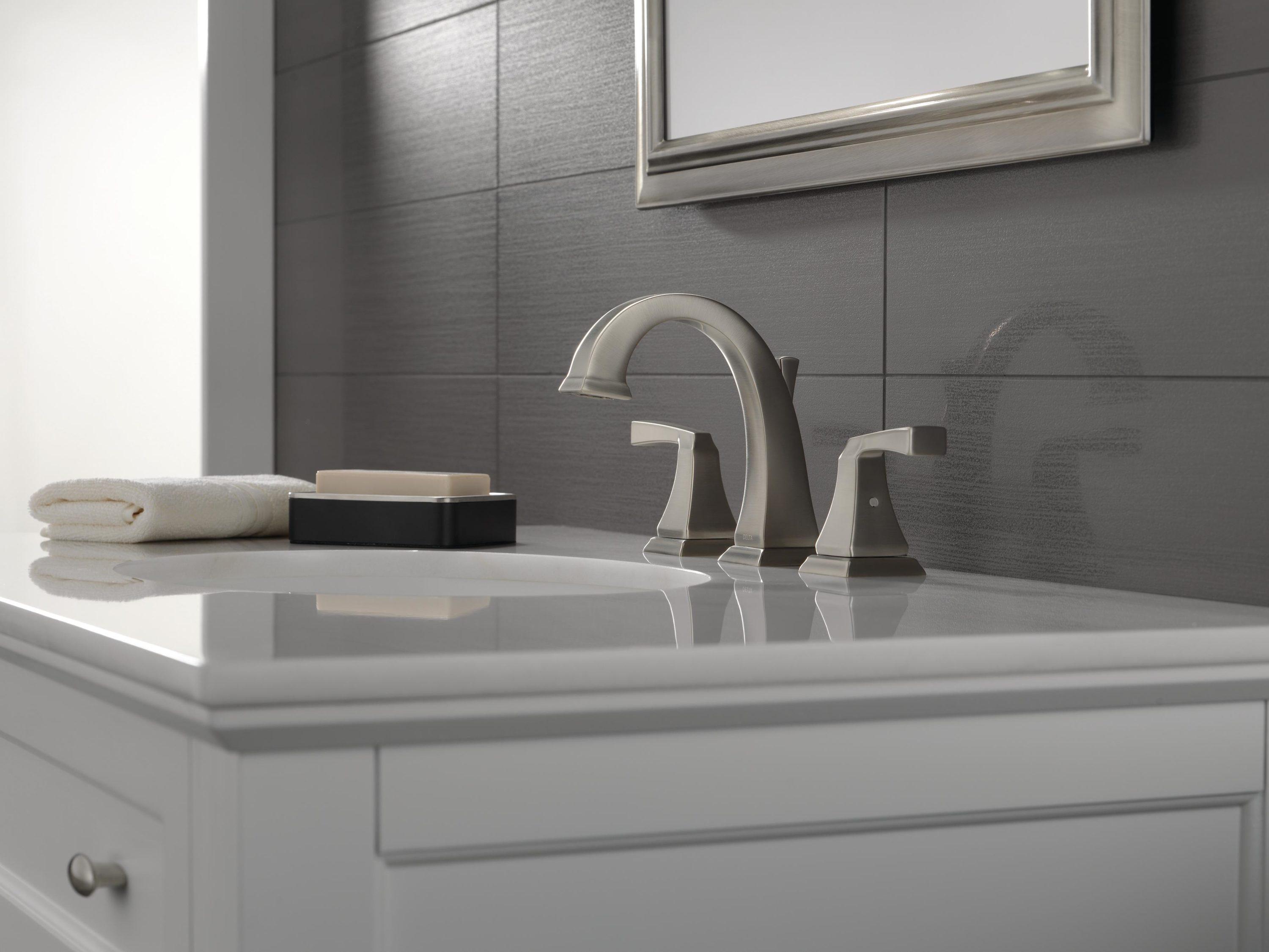 Dryden Widespread Bathroom Faucet 3 Hole, 2-handle Bathroom Sink Faucet with Drain Assembly