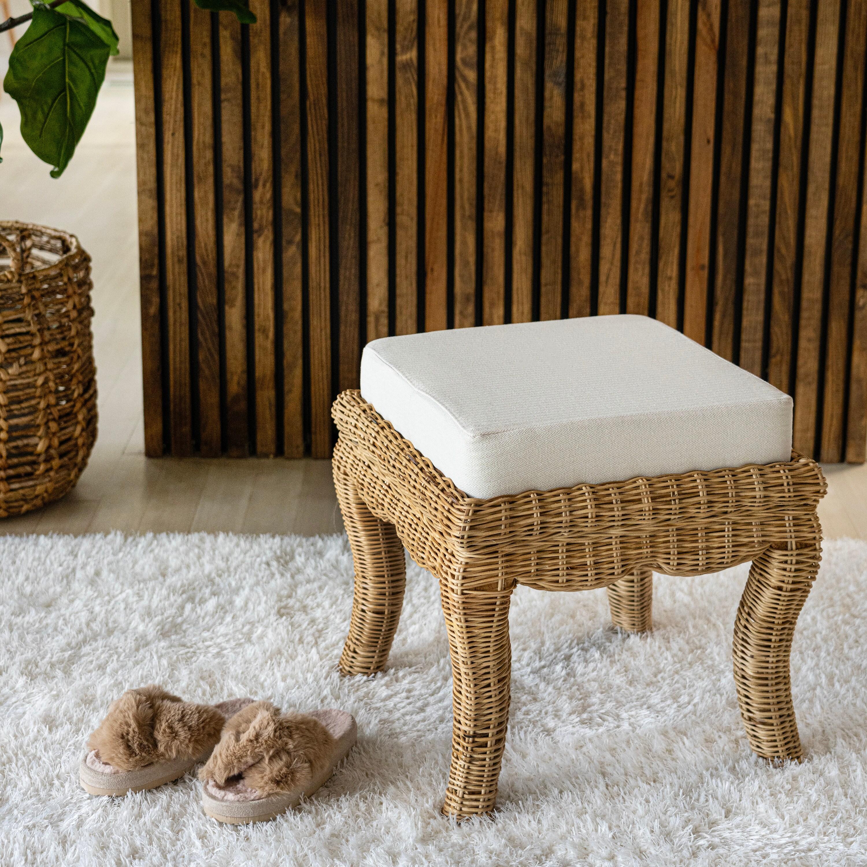 JONATHAN Y Rowan 19.7" Bohemian Designer Woven Rattan/Wood Vanity Stool, White Cushion with Natural Frame