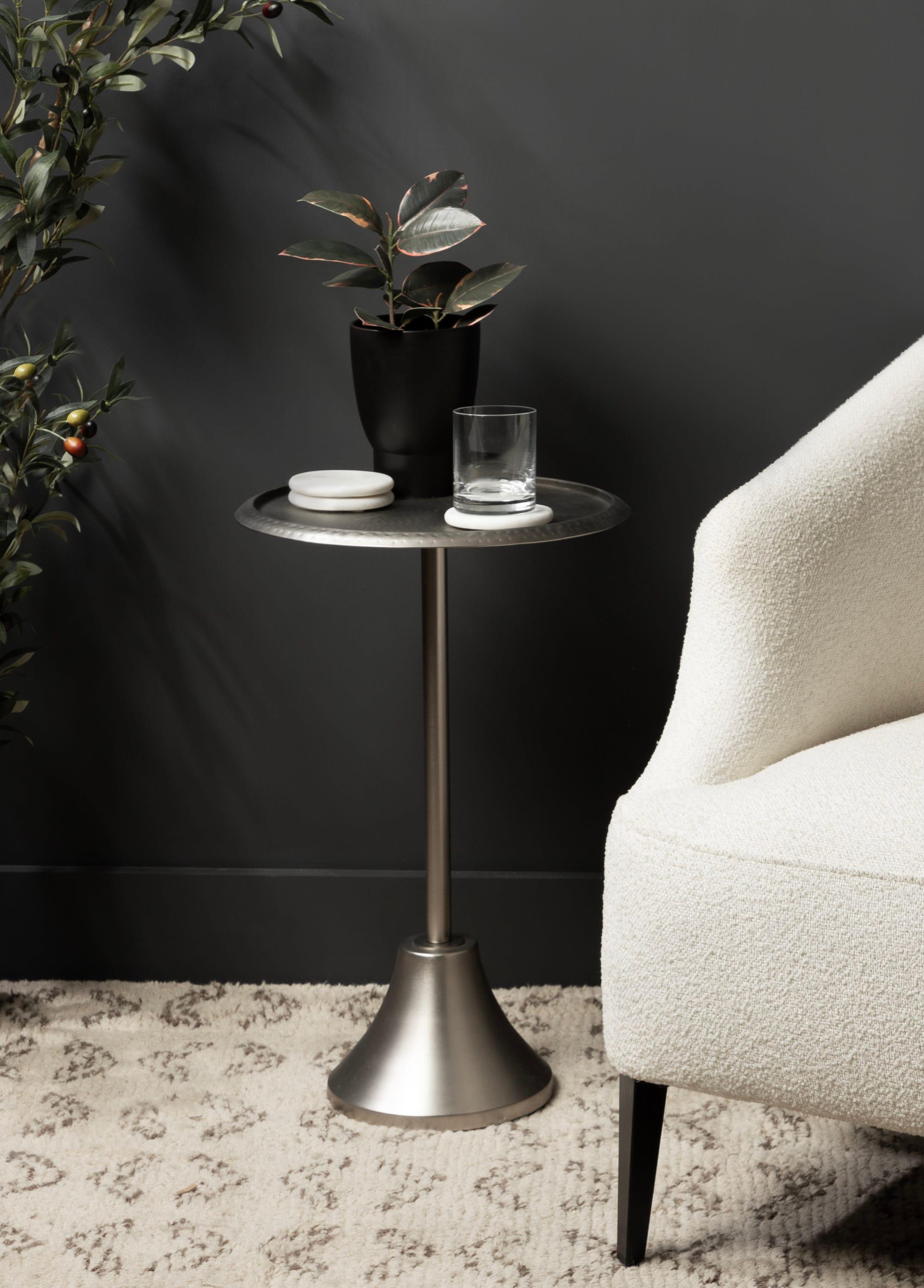 Kate and Laurel Sanzo Metal Side Table, 15x15x24, Silver