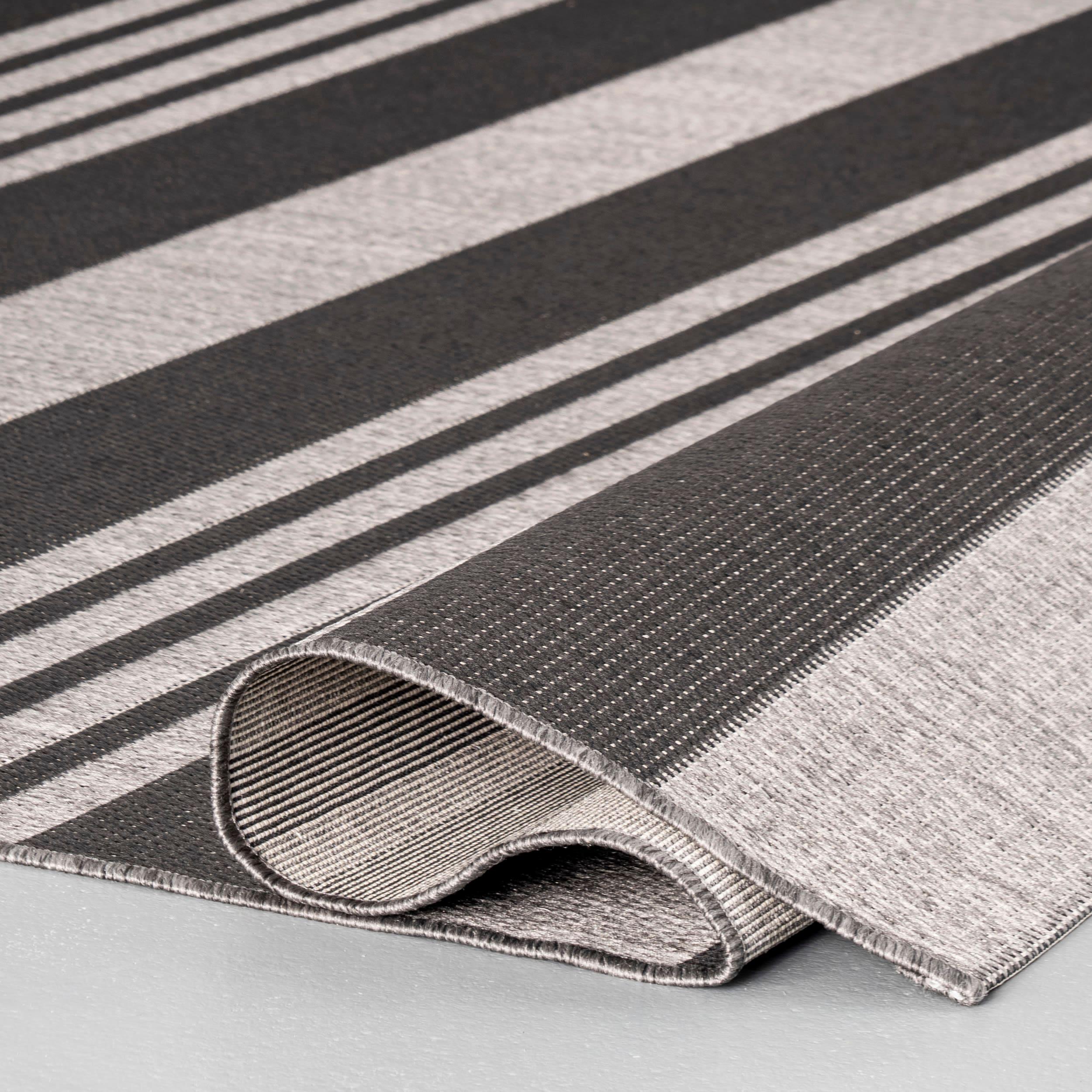 Nuloom Robin Striped 4x6 Indoor/Outdoor Area Rug for Living Room Patio Deck Front Porch Kitchen, Grey/Black