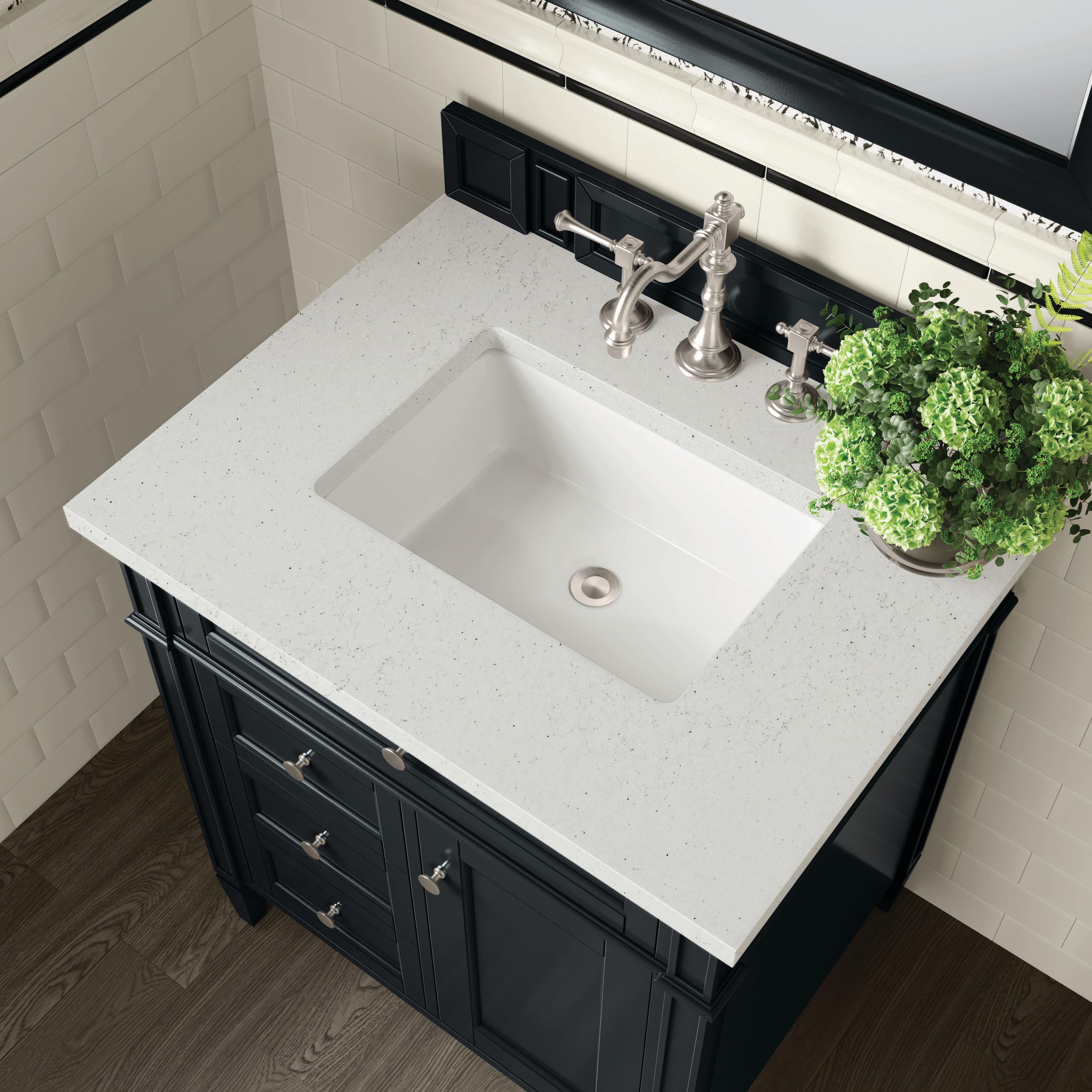 30 in. Single Vanity, Black Onyx with 3 cm Lime Delight Quartz Top