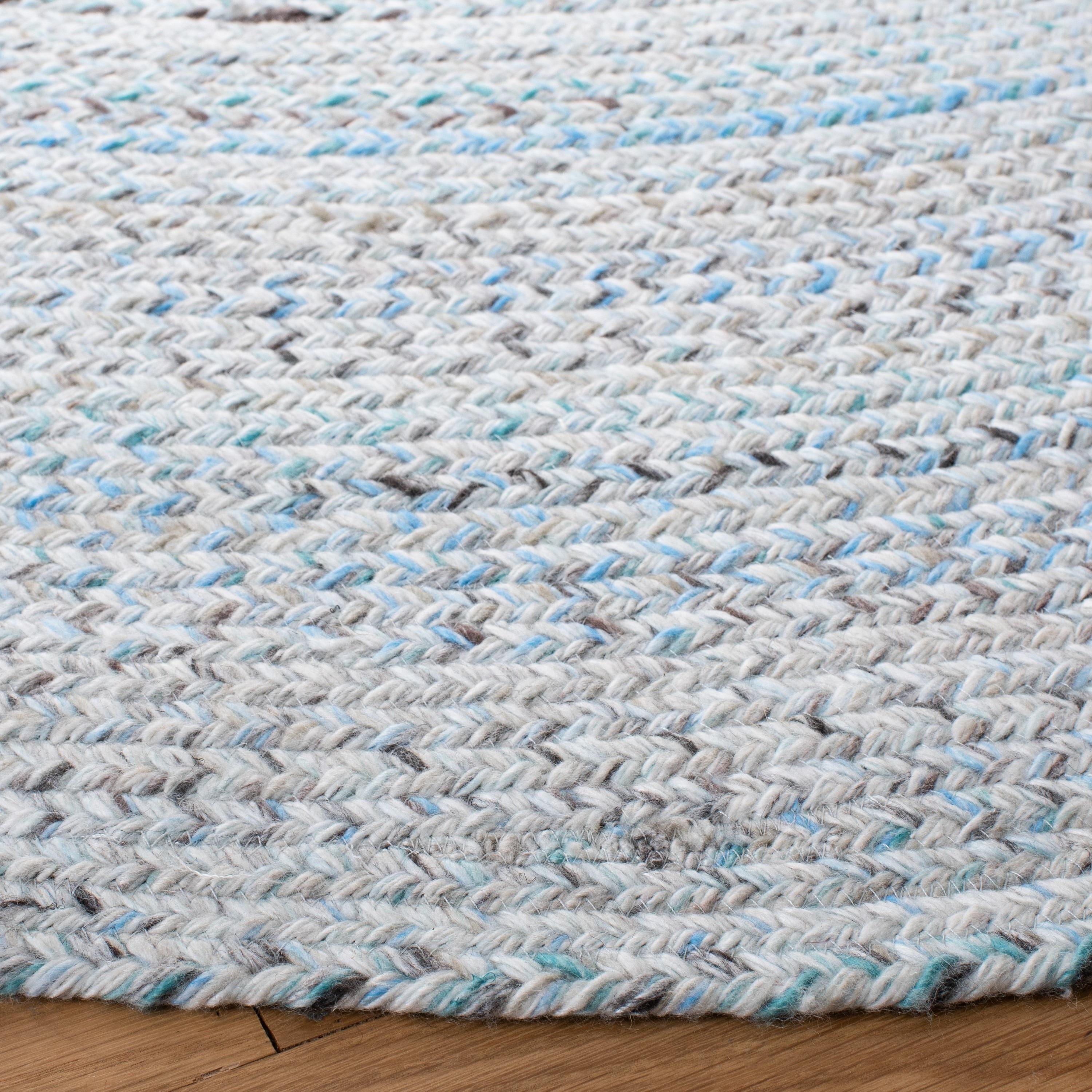 Braided BRD851 Hand Braided Area Rug - Blue/Grey - 6' Round - Safavieh.