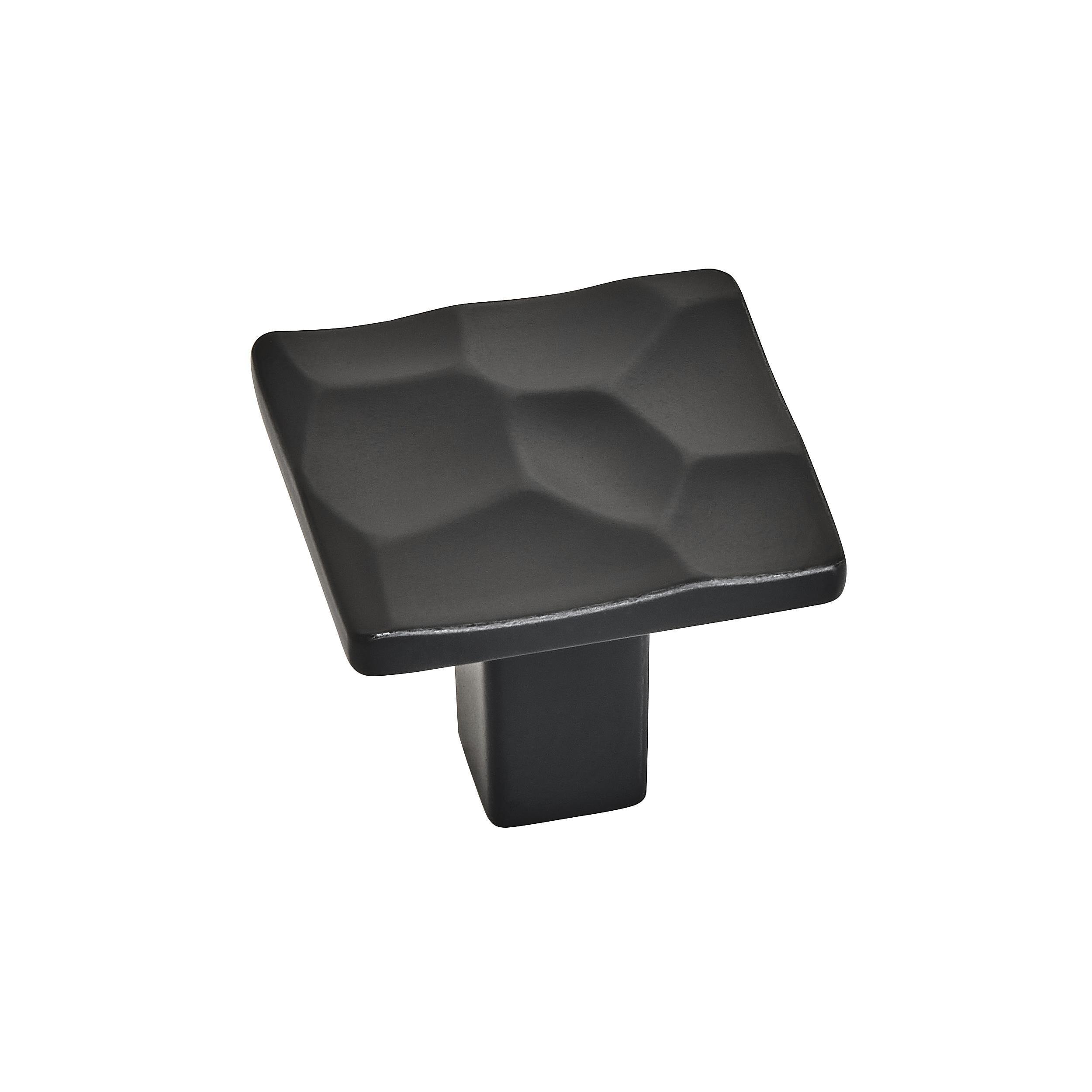 Kamari 1 3/16" Length Square Knob