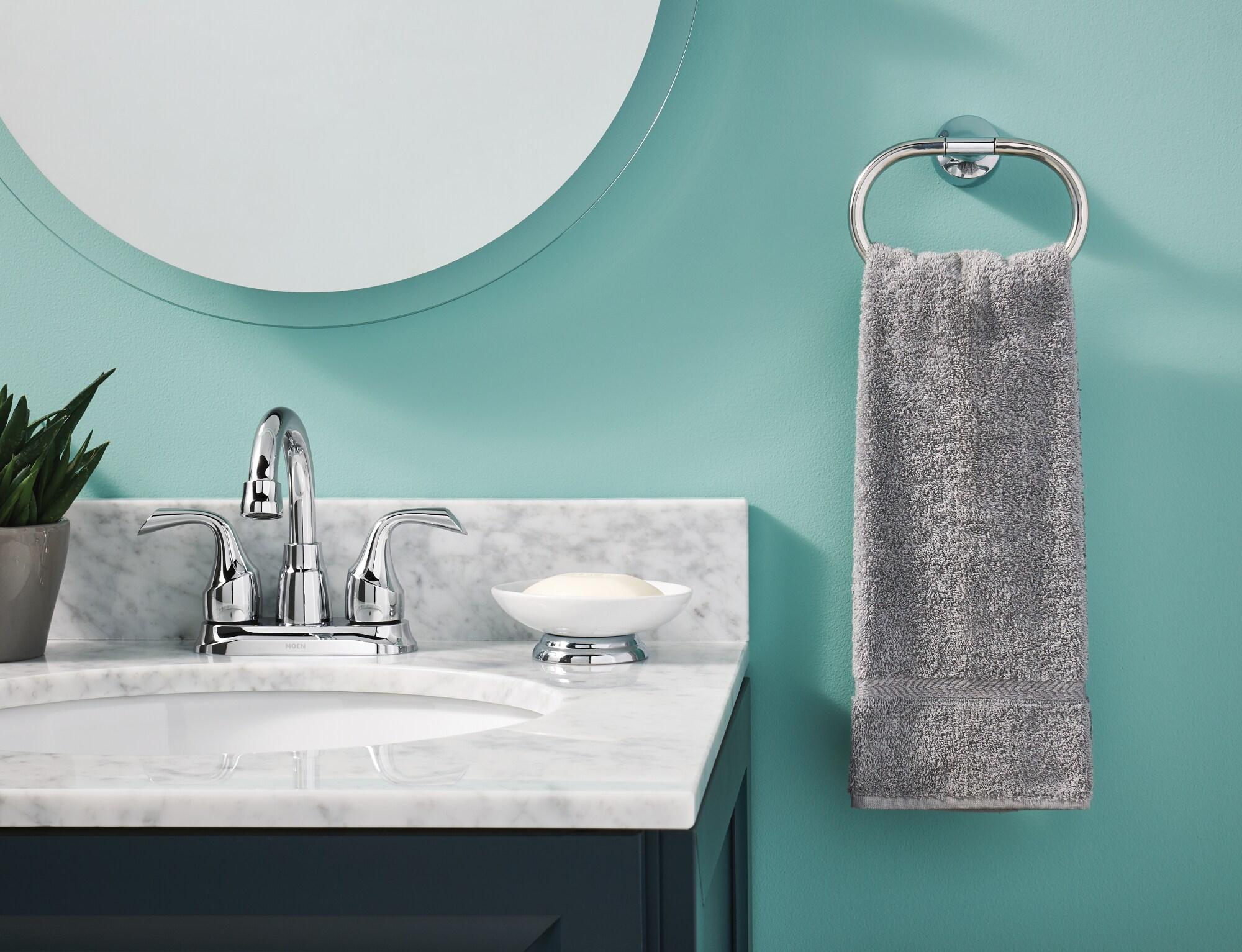 Idora Centerset Bathroom Faucet with Drain Assembly