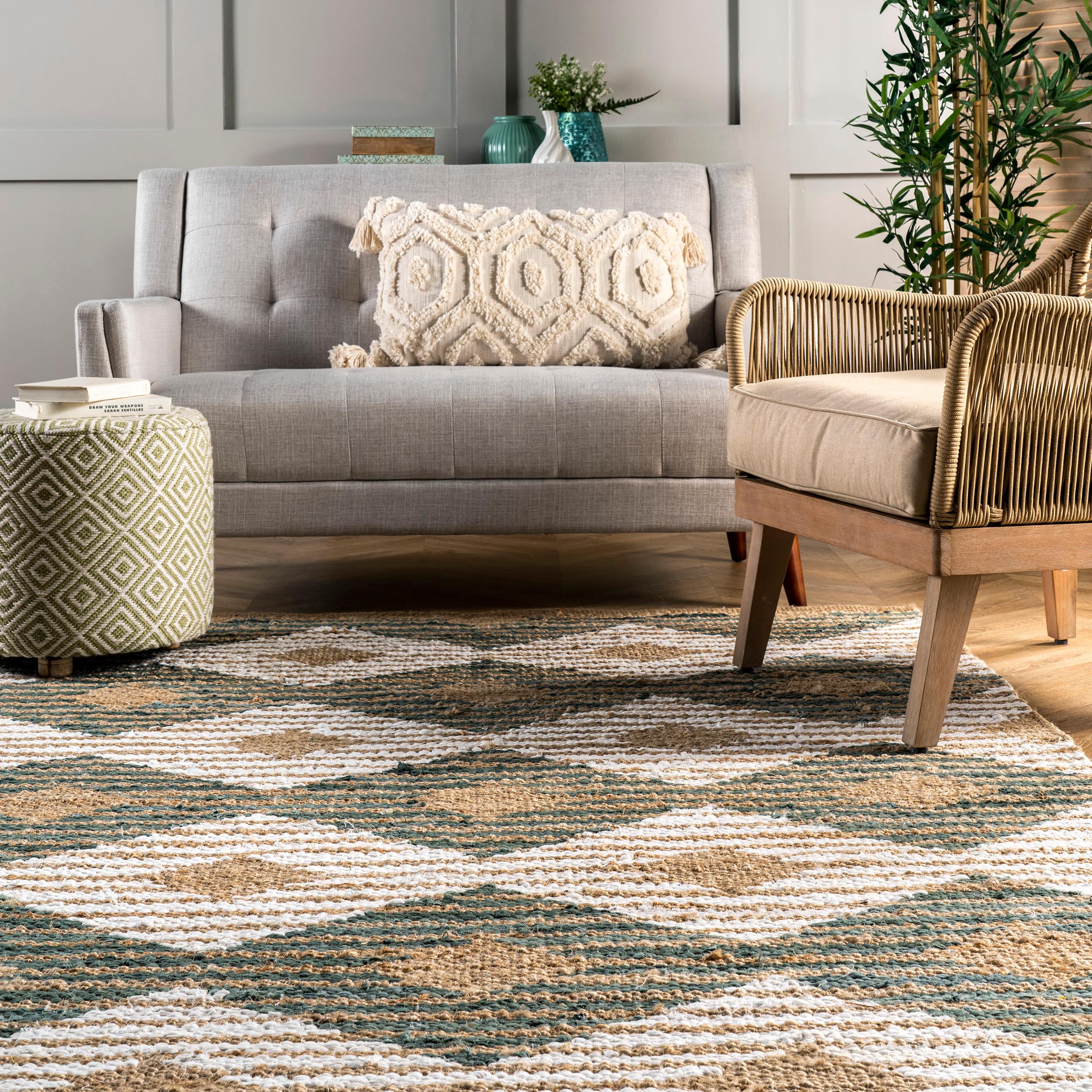 nuLOOM Hand Braided Marla Denim And Jute Diamonds Area Rug, 3' x 5', Olive