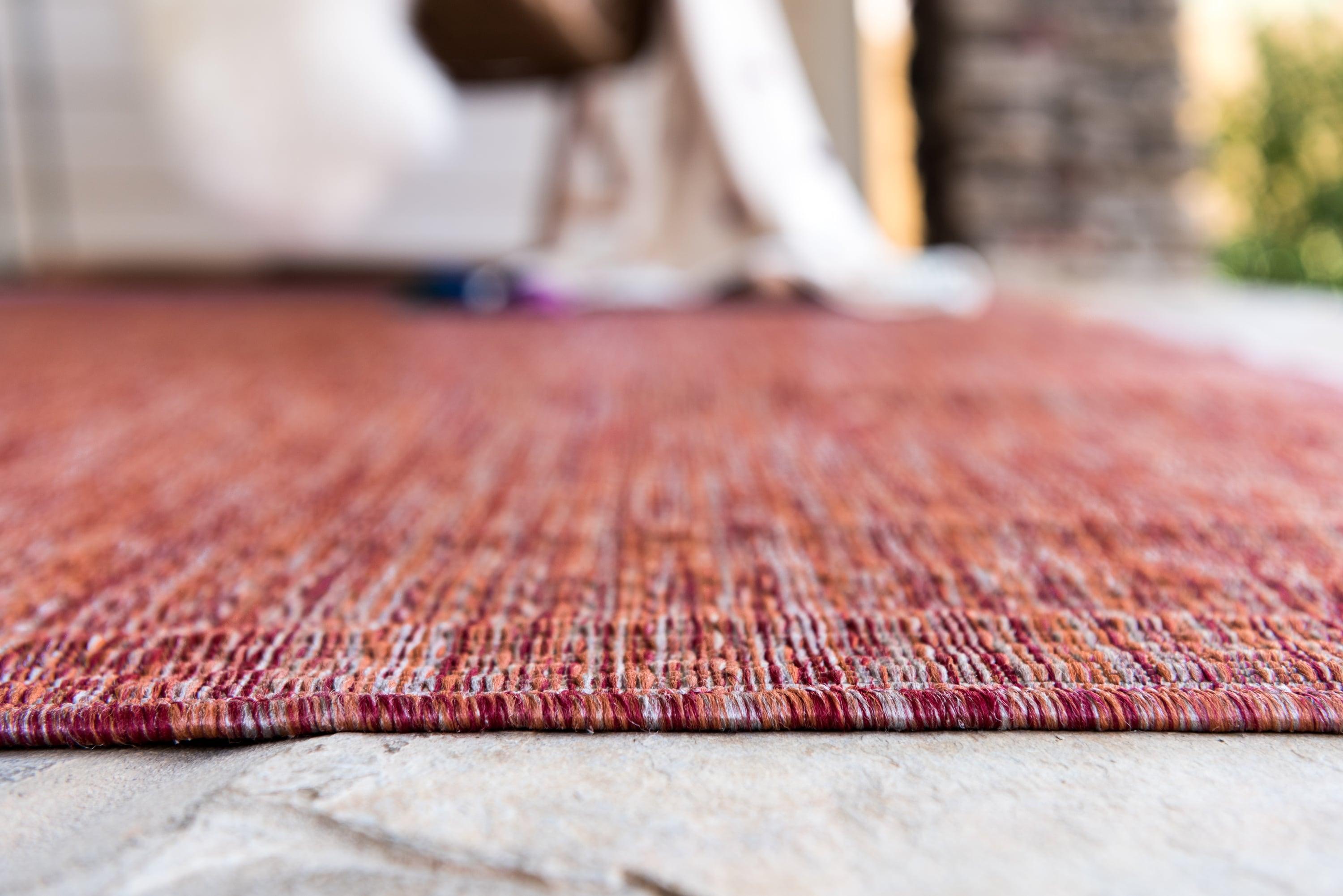 Unique Loom 6' 1 x 9' 0 Rectangle Indoor/Outdoor Solid Rust Red Area Rug