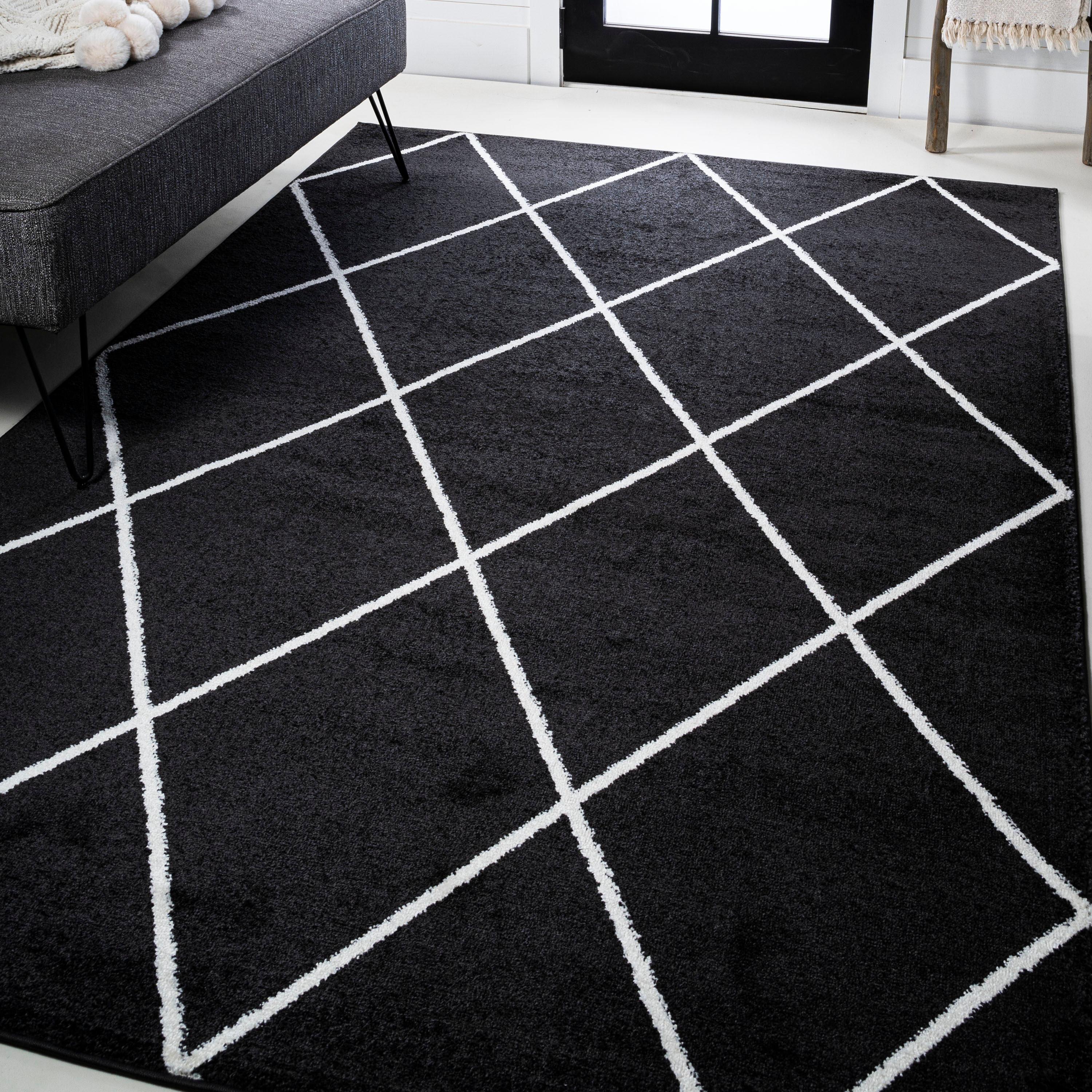 4'x6' Cole Minimalist Diamond Trellis Area Rug, Black/White - JONATHAN Y