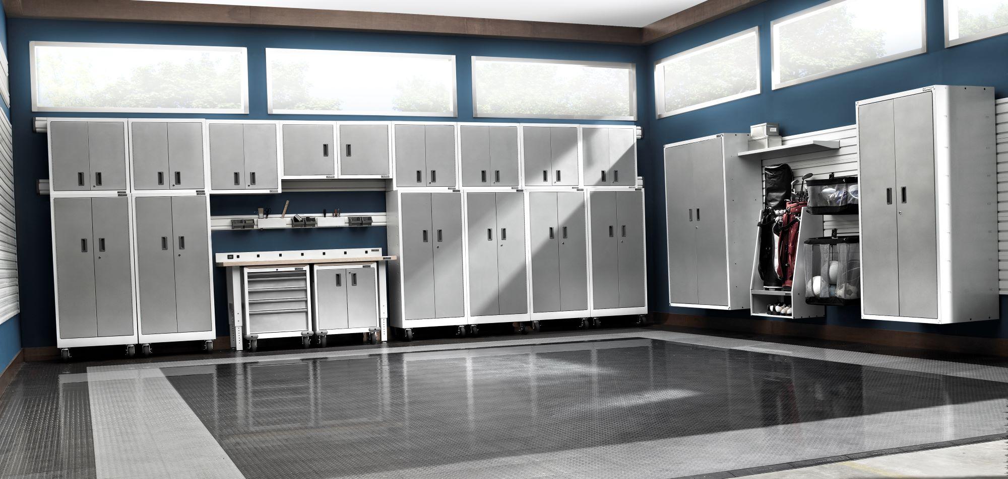 Gladiator® 30" Solid Shelf