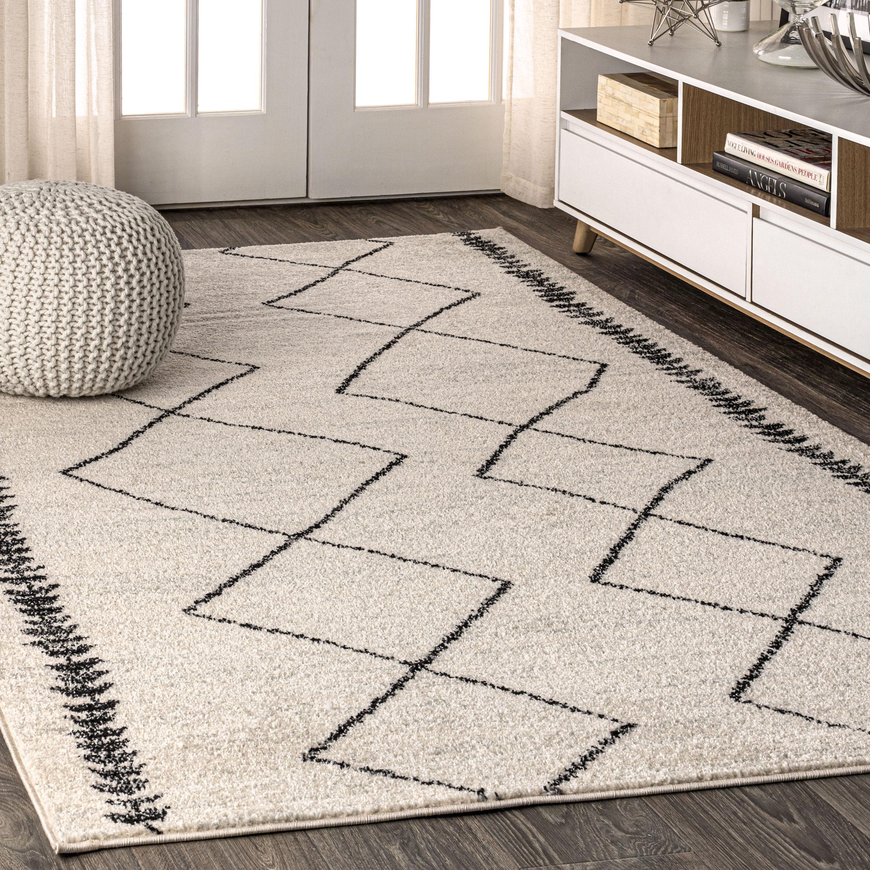 4'x6' Zaina Moroccan Beni Souk Area Rug, Cream/Black - JONATHAN Y