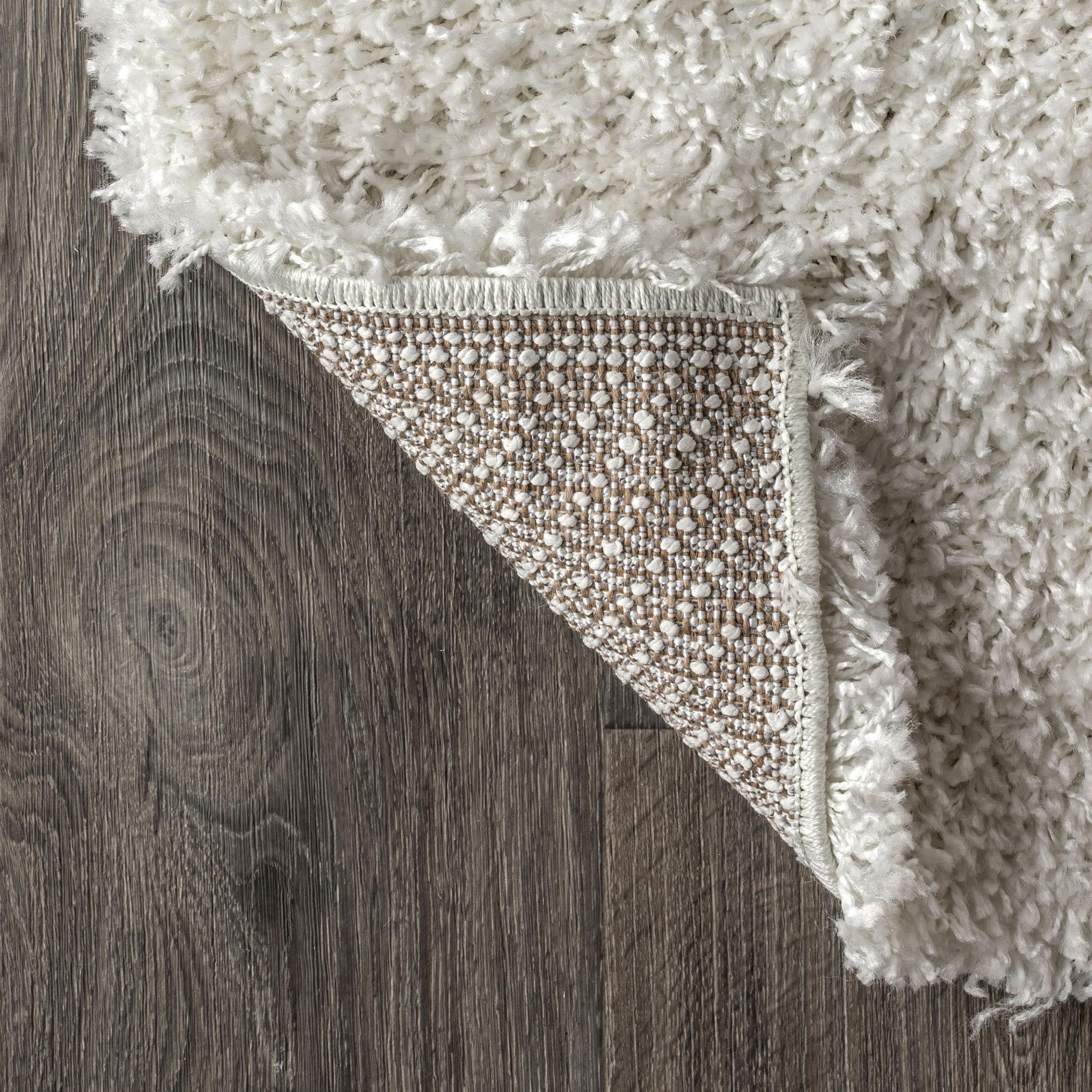 5'x8' Mercer Shag Plush Area Rug, White - JONATHAN Y