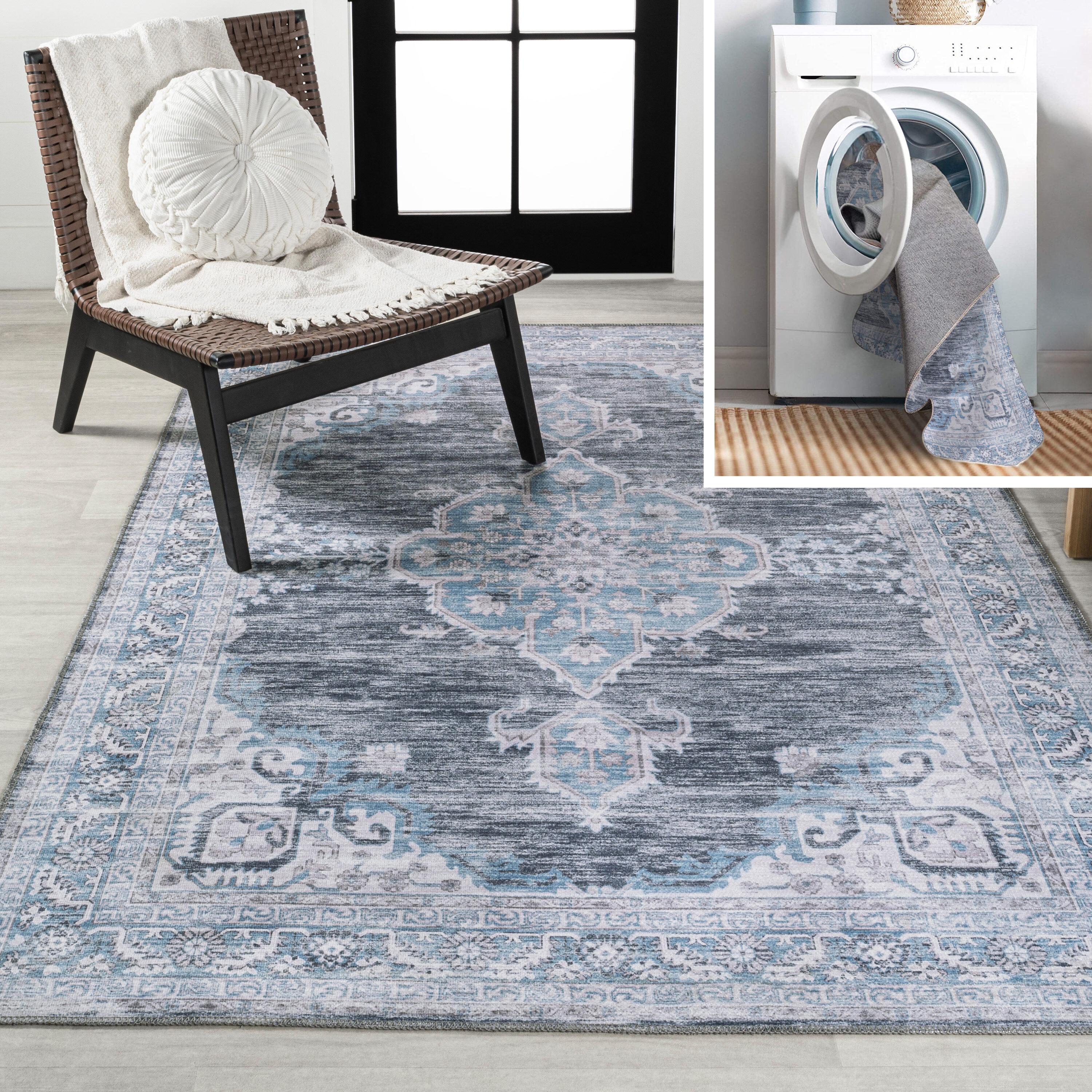Wincer Chenille Cottage Medallion Machine-Washable Gray/Blue/White 3 ft. x 5 ft. Area Rug - JONATHAN Y