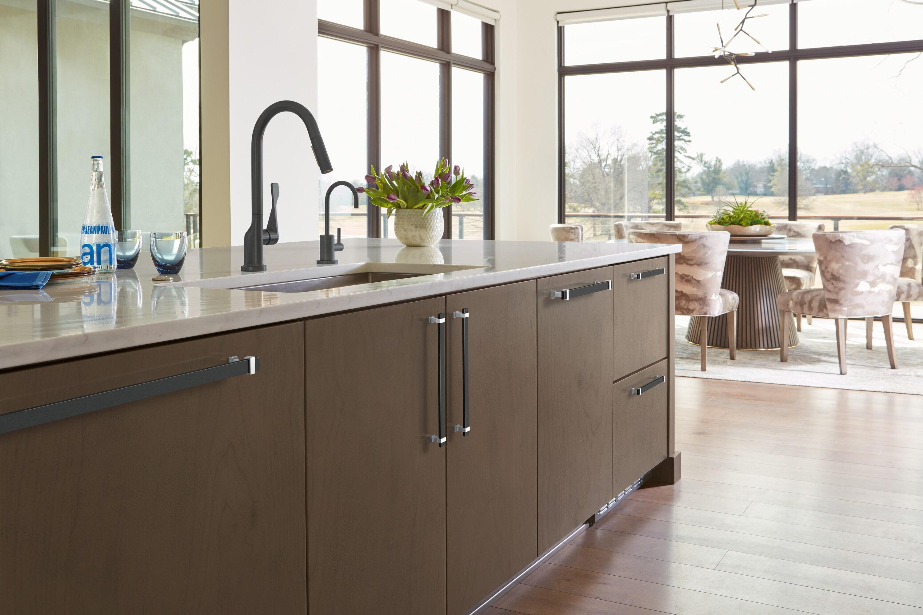 Amerock Overton 18 inch (457mm) Center-to-Center