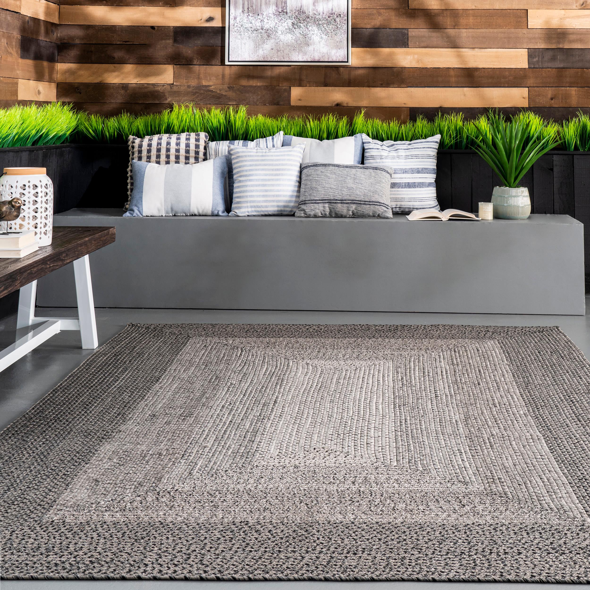 Nuloom Jayda Braided Gradience Indoor/Outdoor Outdoor - Charcoal 5' x 8'