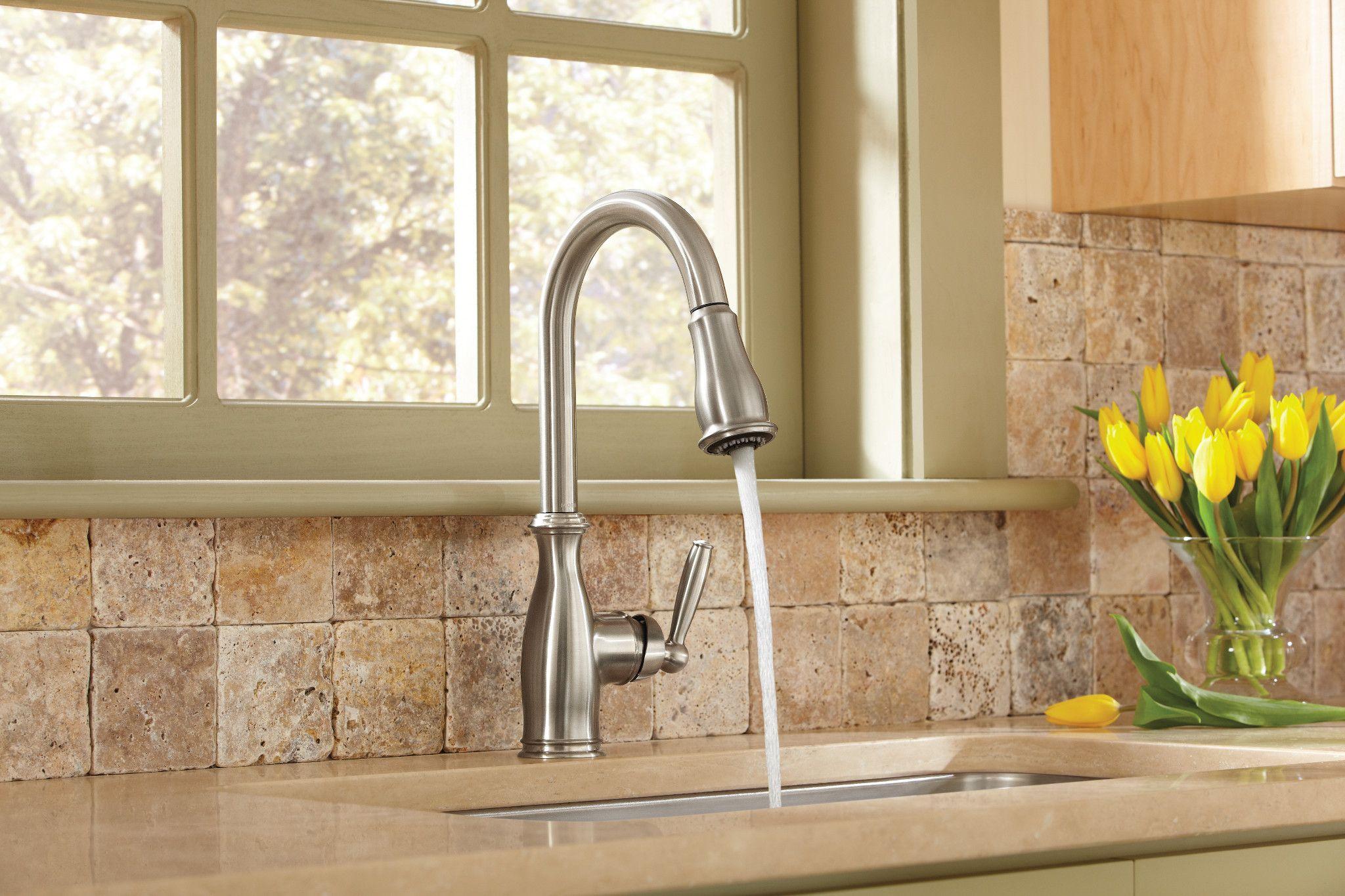Brantford Pull Out Single Handle Kitchen Faucet with PowerBoost and Reflex