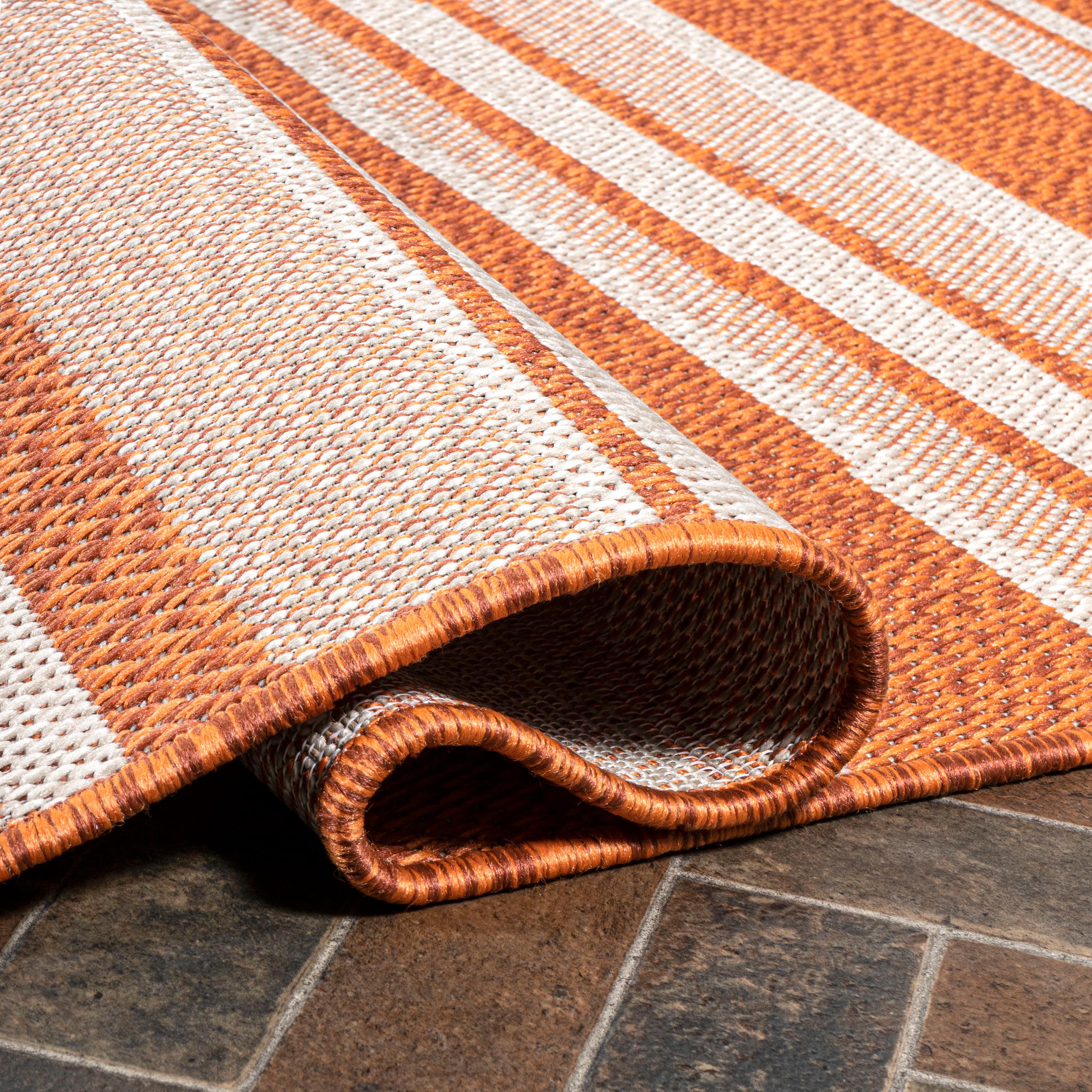 2' x 8' Castara Wavy Stripe Modern Indoor/Outdoor Runner Rug, Orange/Cream - JONATHAN Y